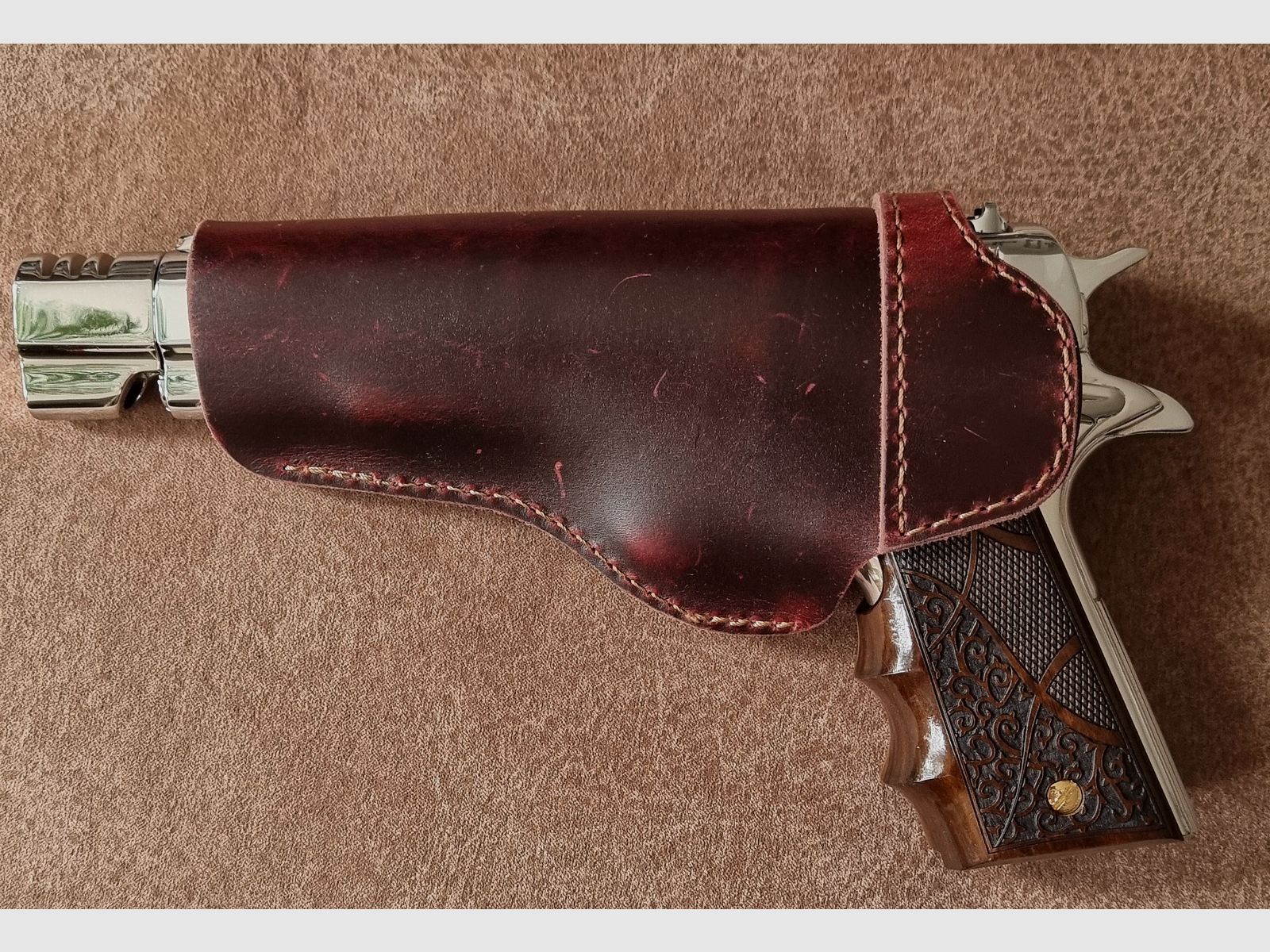 IWG Gouvernement en chrome avec holster