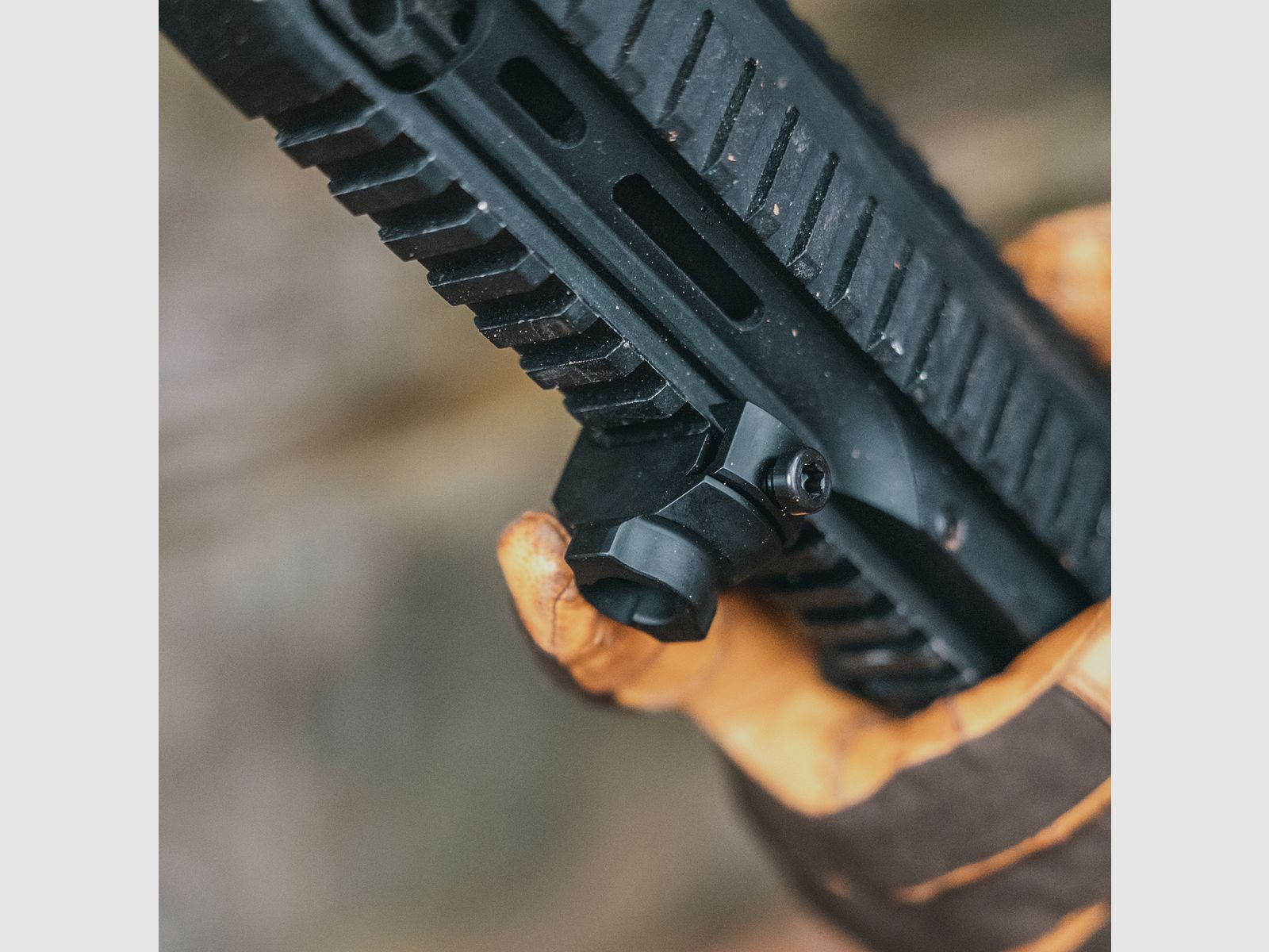 Spartan SP02-02-R Klassischer Picatinny Bipod Adapter 2203