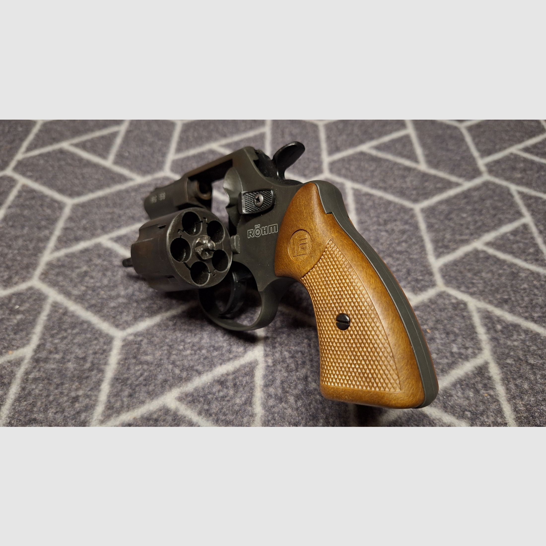 Röhm RG 59 Il piccolo revolver a salve brunito 9mm R.K. COME NUOVO!
