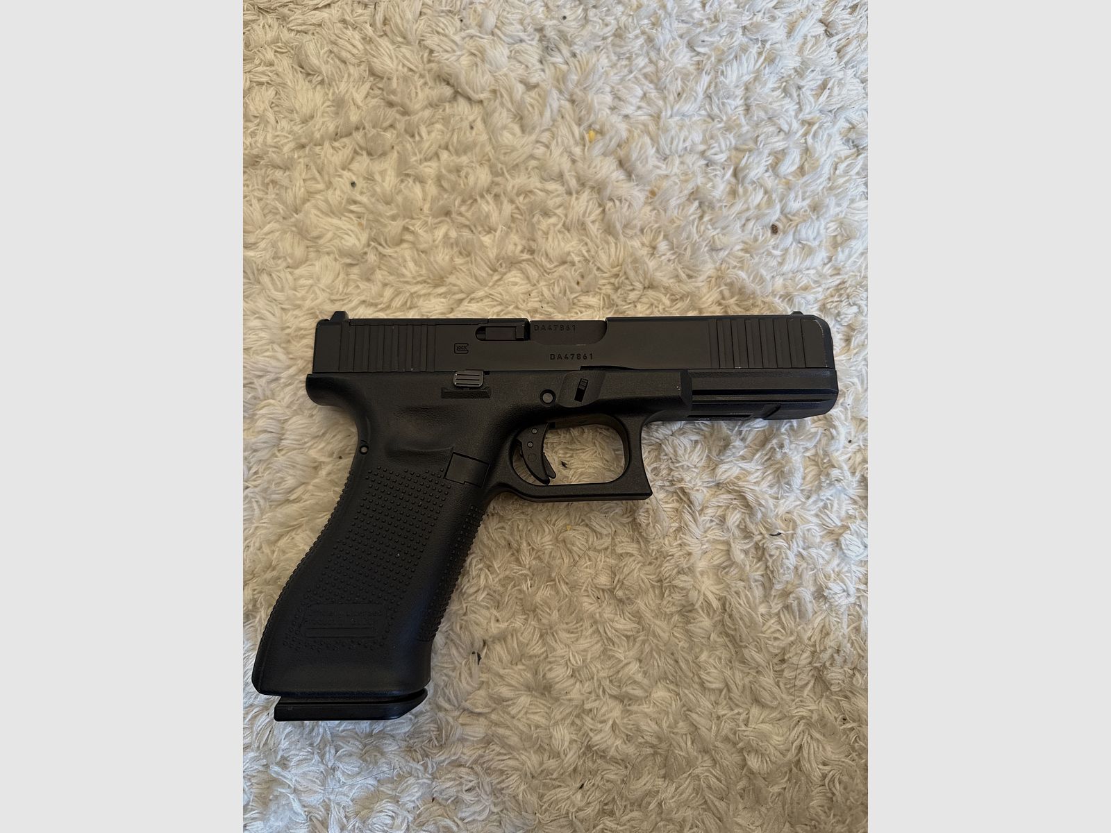 Glock 17 