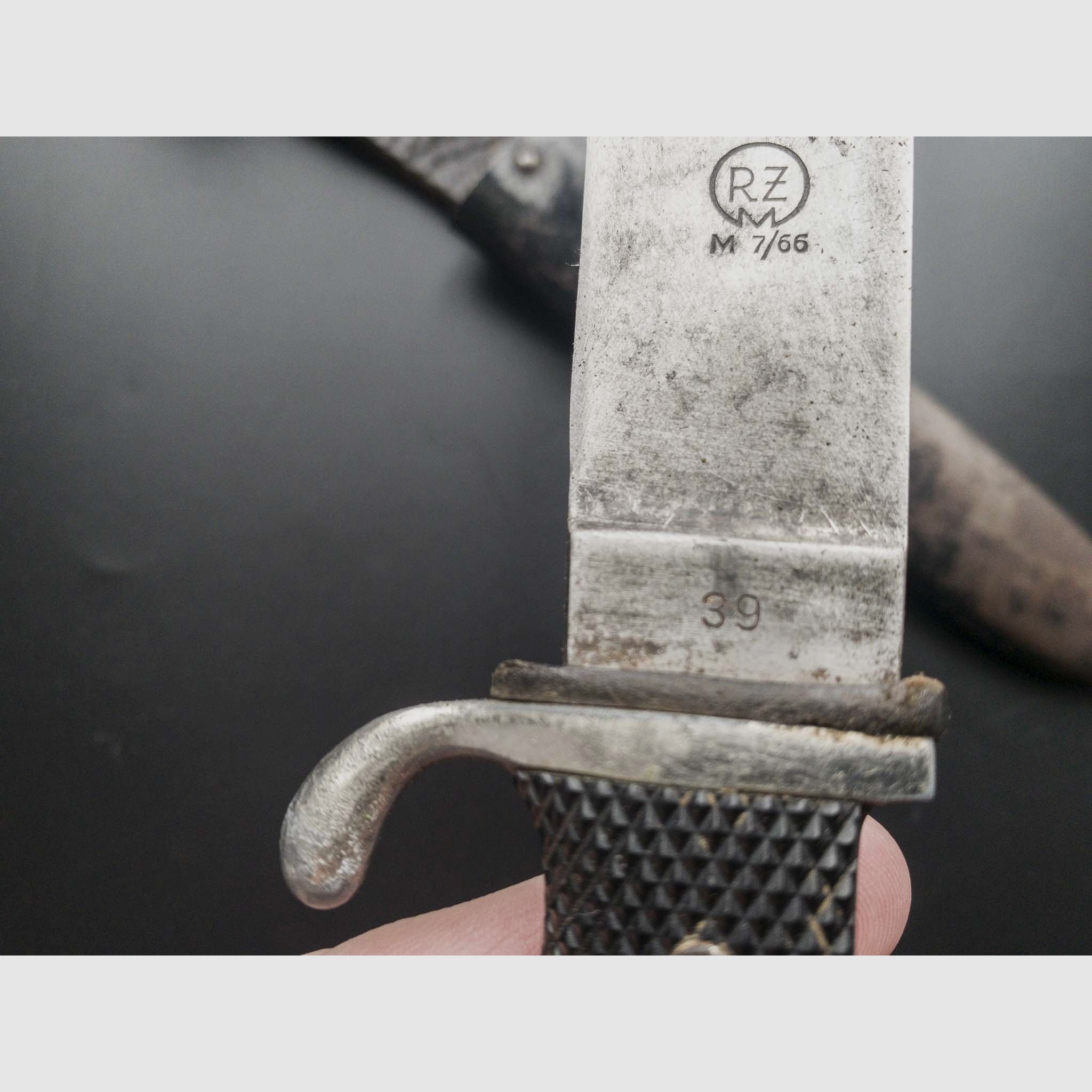 Original travel knife HJ with motto from Wk2 (RZM M7/66 1939)