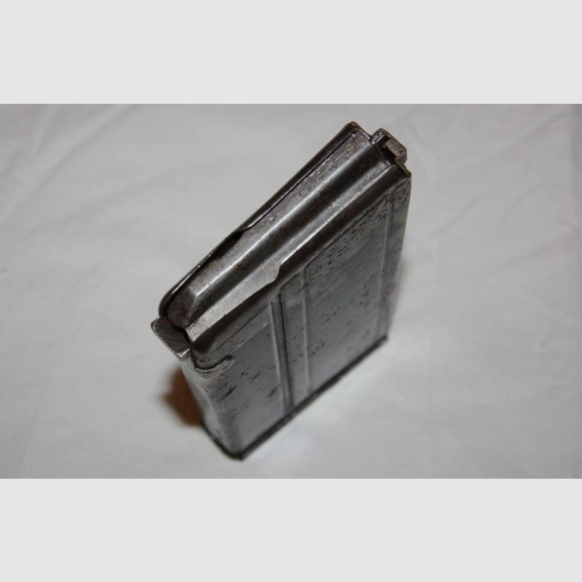 Oryginalny magazyn FG42 (Fallschirmgewehr 42) z Wk2