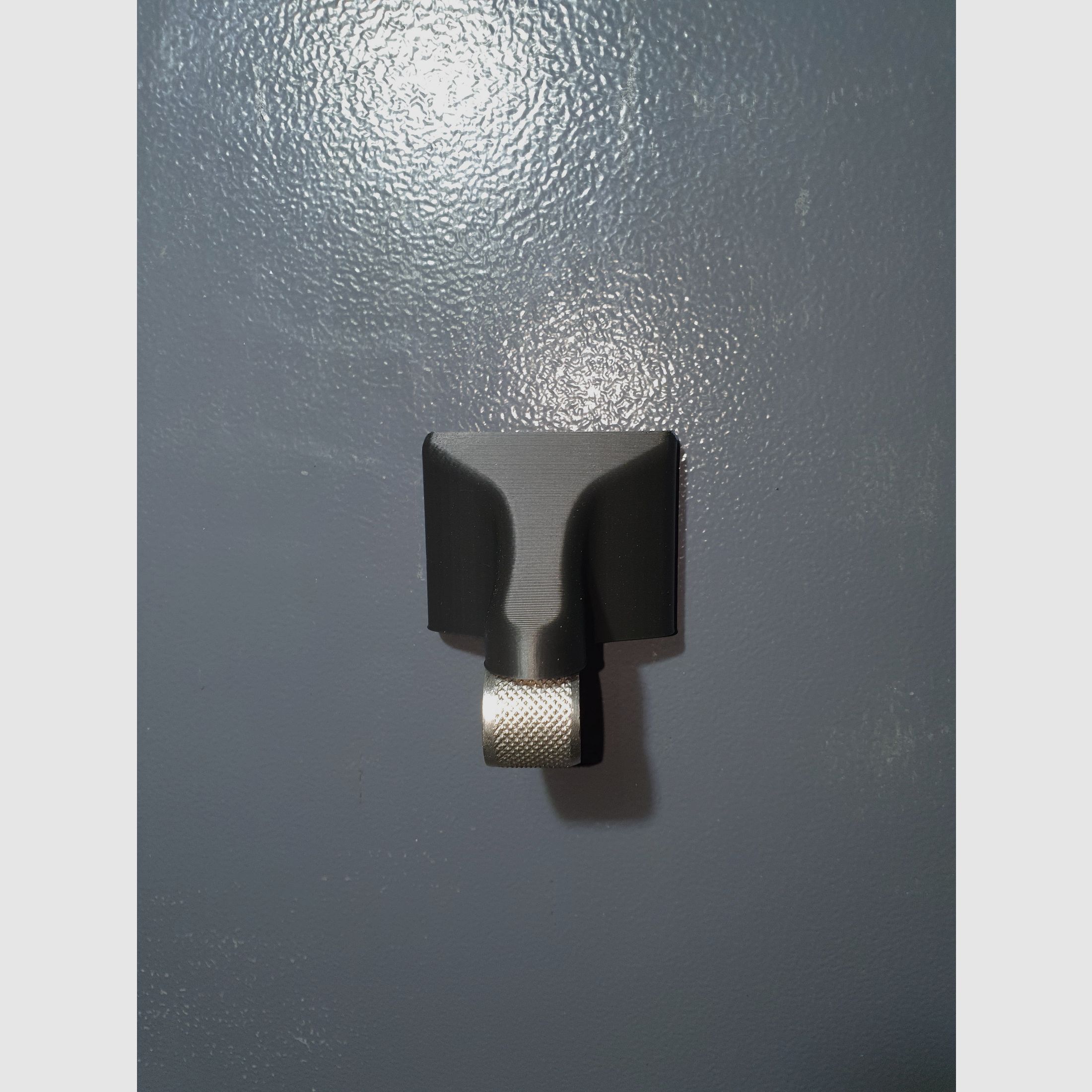 Multifunktionale Magnethalterung