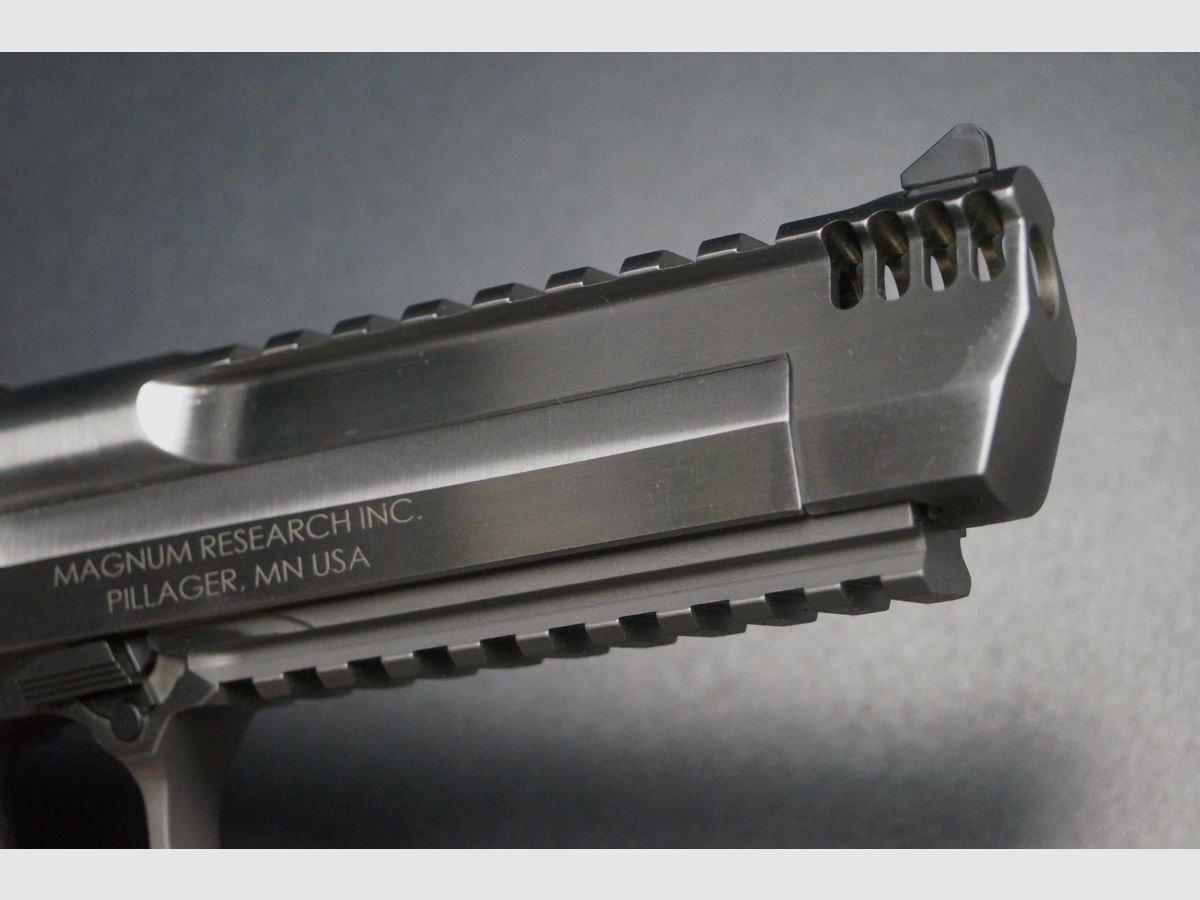 Magnum Research Desert Eagle XIX 44 Mag, Bild 2 von 7