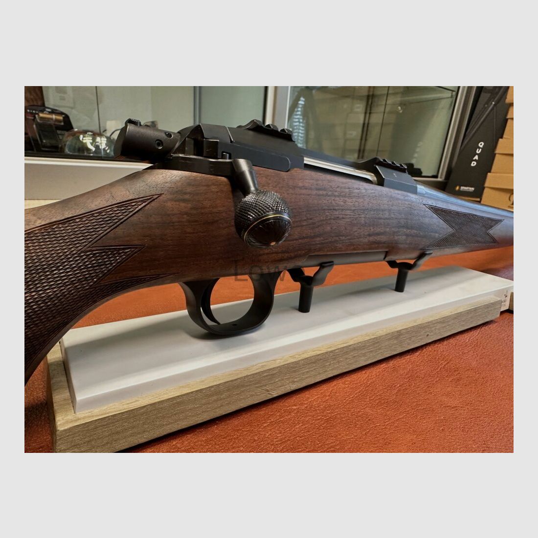 Steel Action HS Hatari Stock