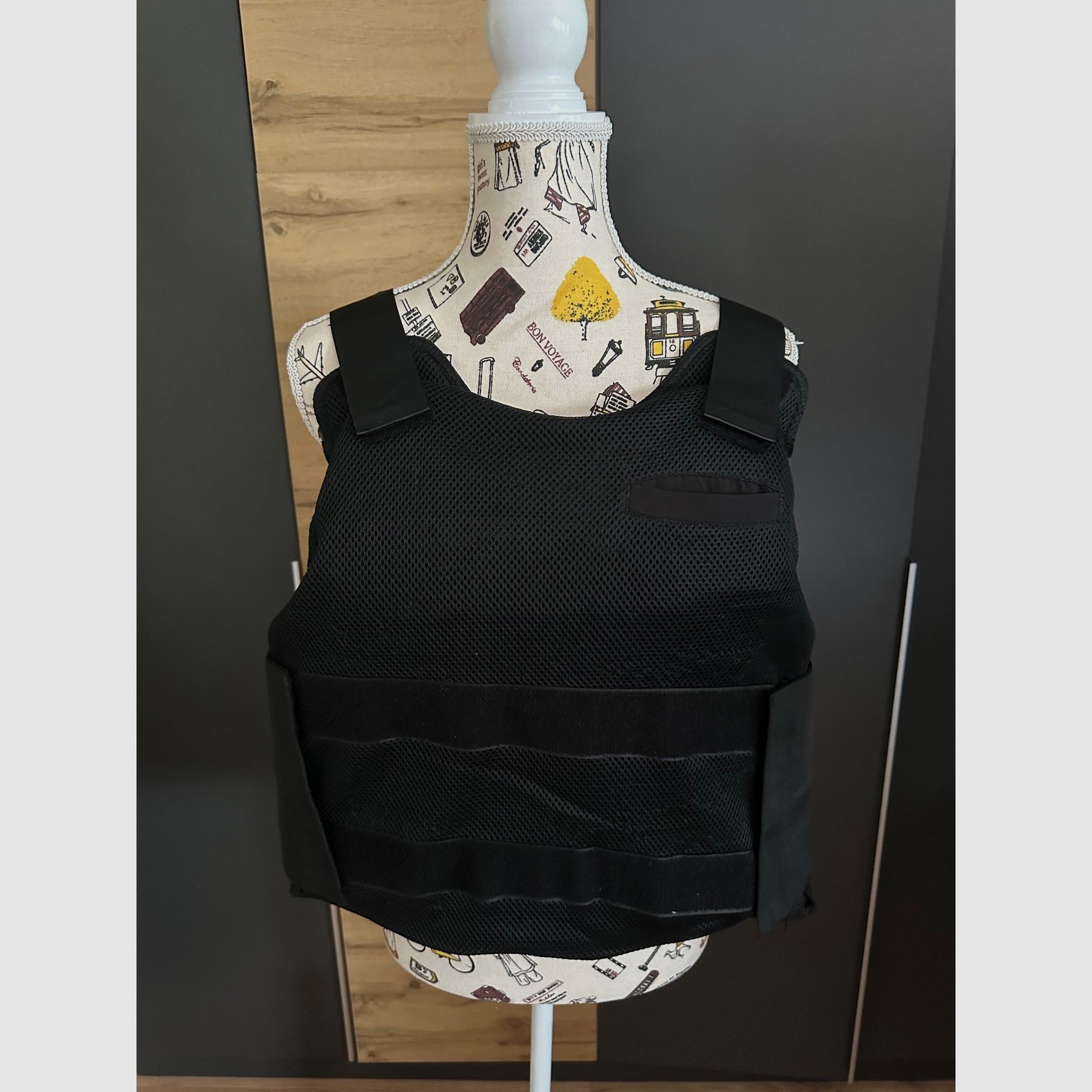 Armadillo Tex Unterziehweste stichfest zertifiziert VPAM KDIW 2004 K1 mit Flankenschutz