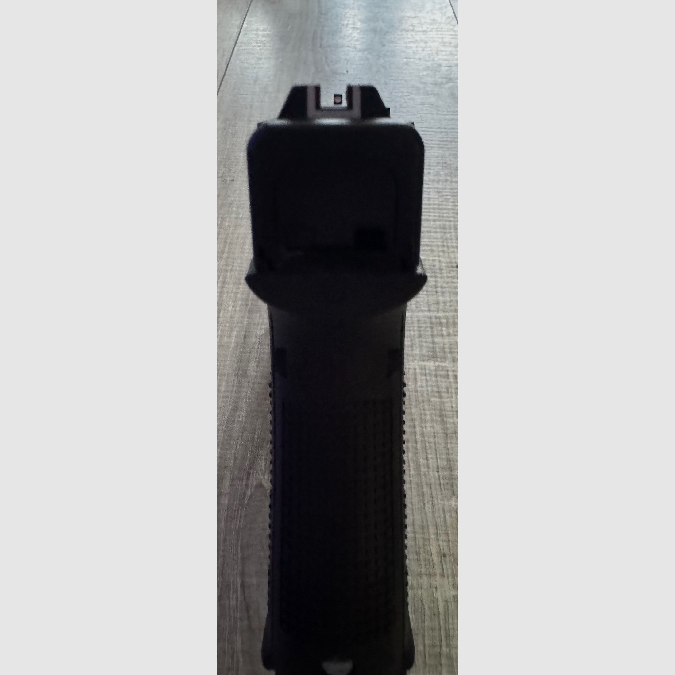 Umarex Glock 19 Gen 5 MOS 4,5 mm CO2 Blowback – Incl. Trijicon/Mini Dot Platte & BBs (VB)