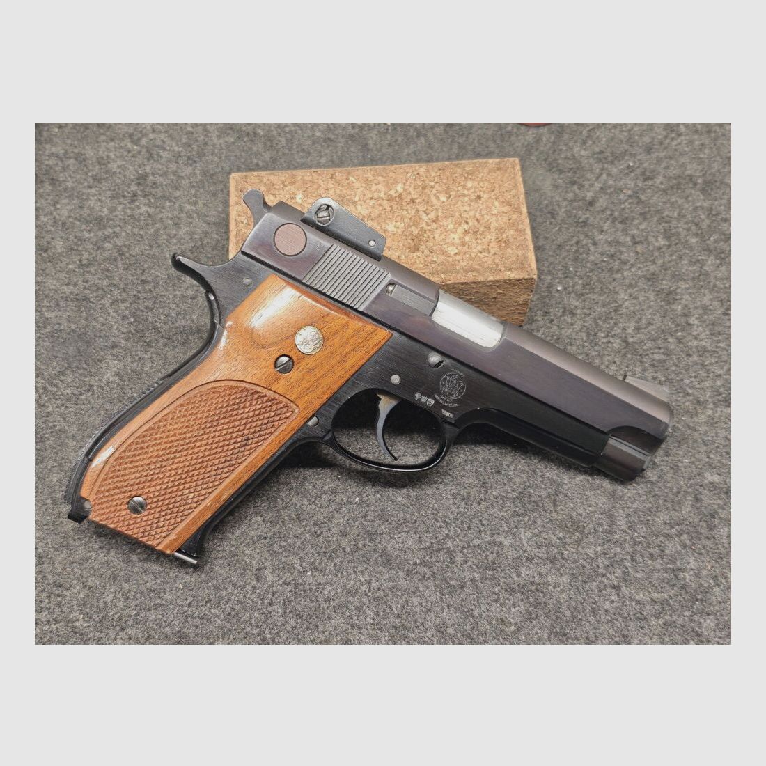 Smith & Wesson Mod. 439