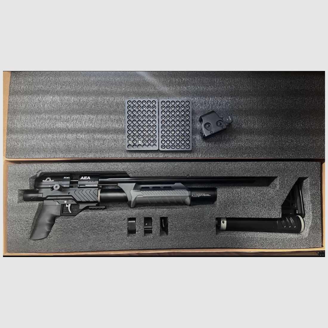 AEA Megalodon F Serie inkl. Red Dot und Slugs