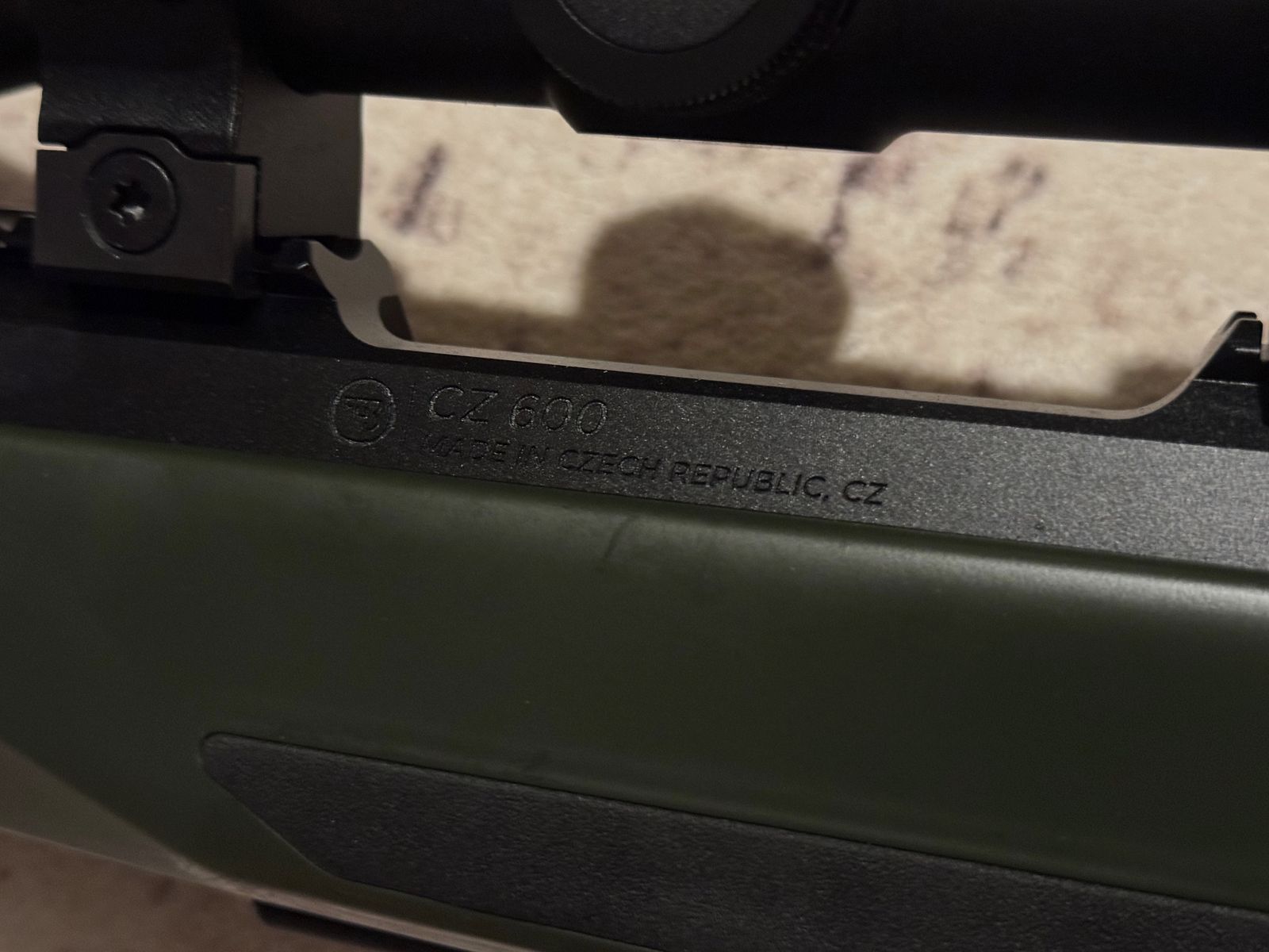 CZ 600 Ergo .30-06 con Kite Optics telescopio, freno di bocca e montaggio – Ottime condizioni