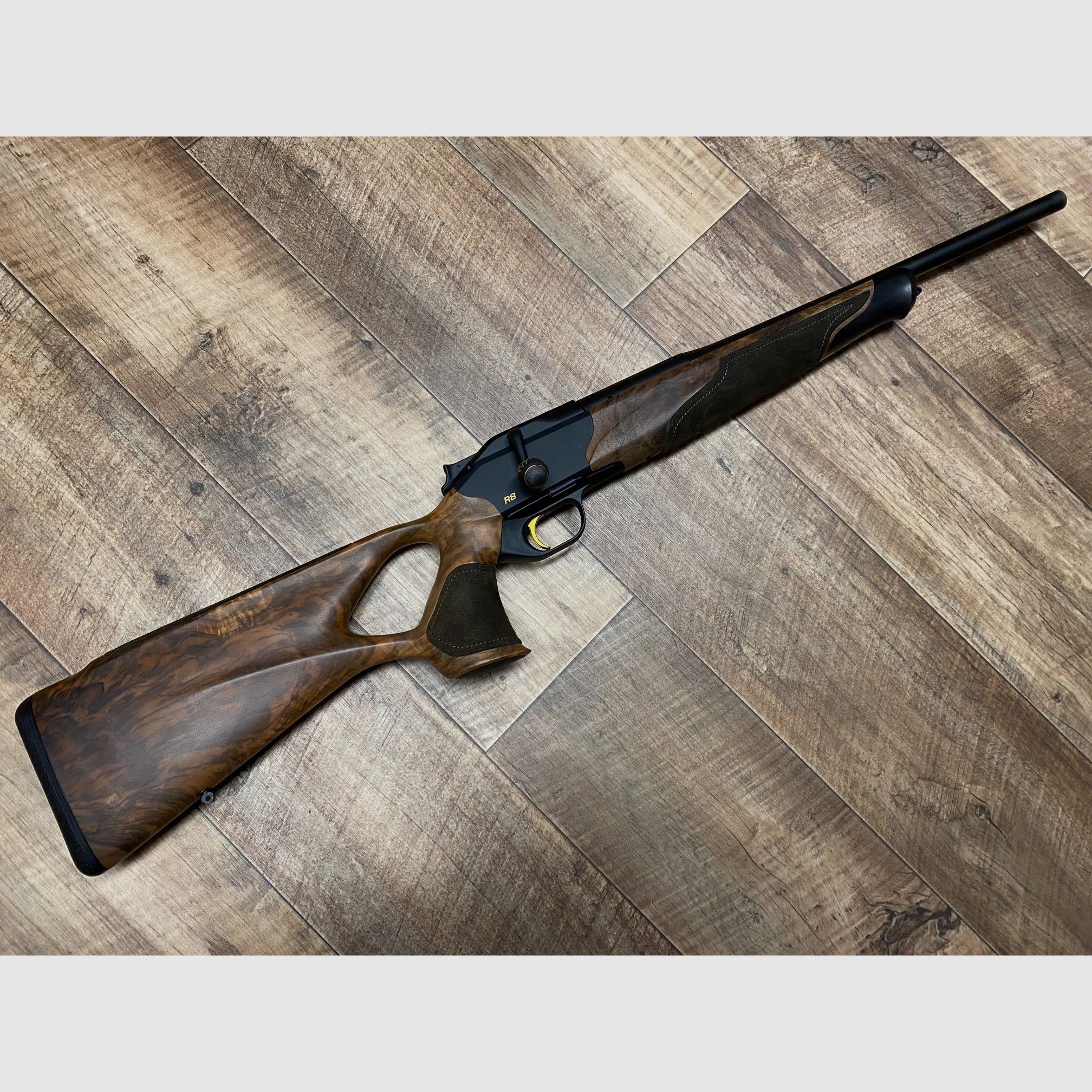 Blaser R8 Success HK 6 mat huilé version spéciale cuir de cerf .308win