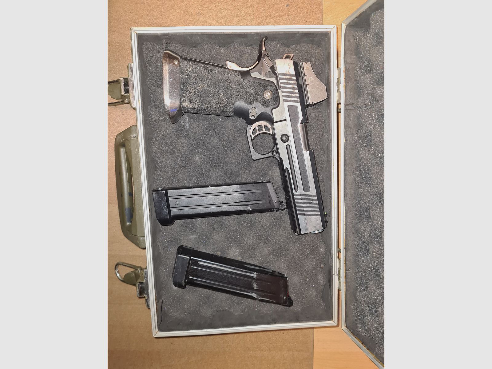 HX1001 Hi-Capa 5.1 Split Slide