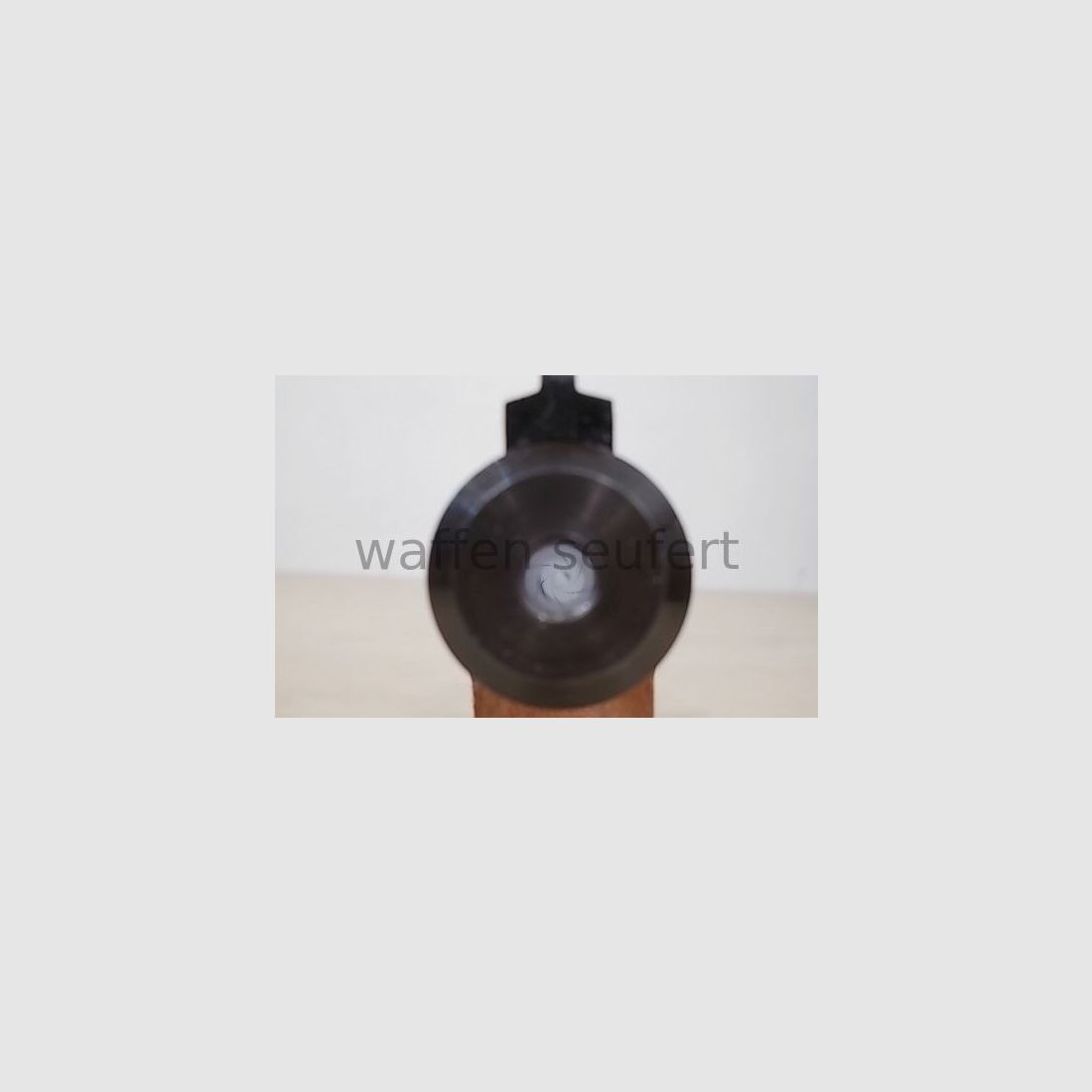 Ruger MarkII Target with spare magazine original packaging