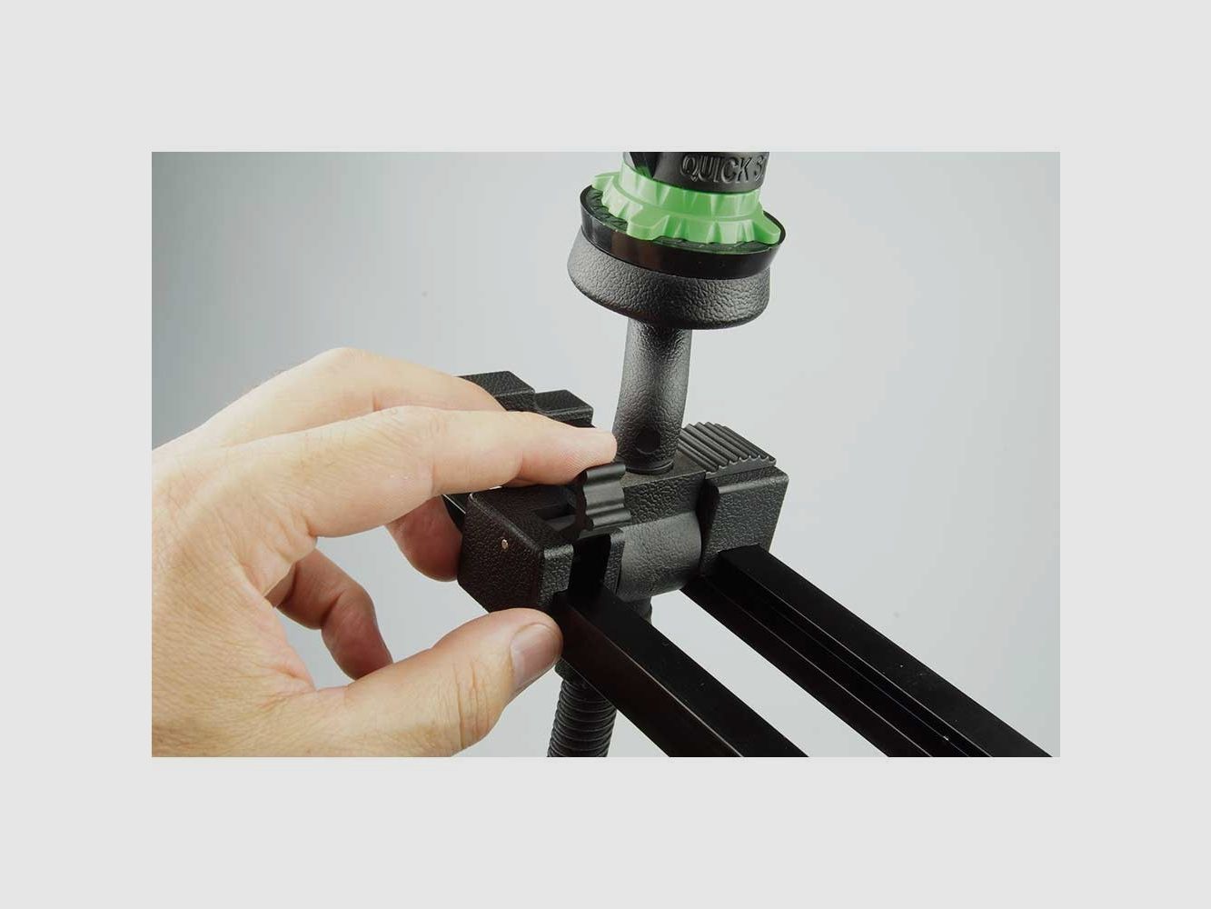 GENIUS. Support Double pour Fusil, image 2 sur 4