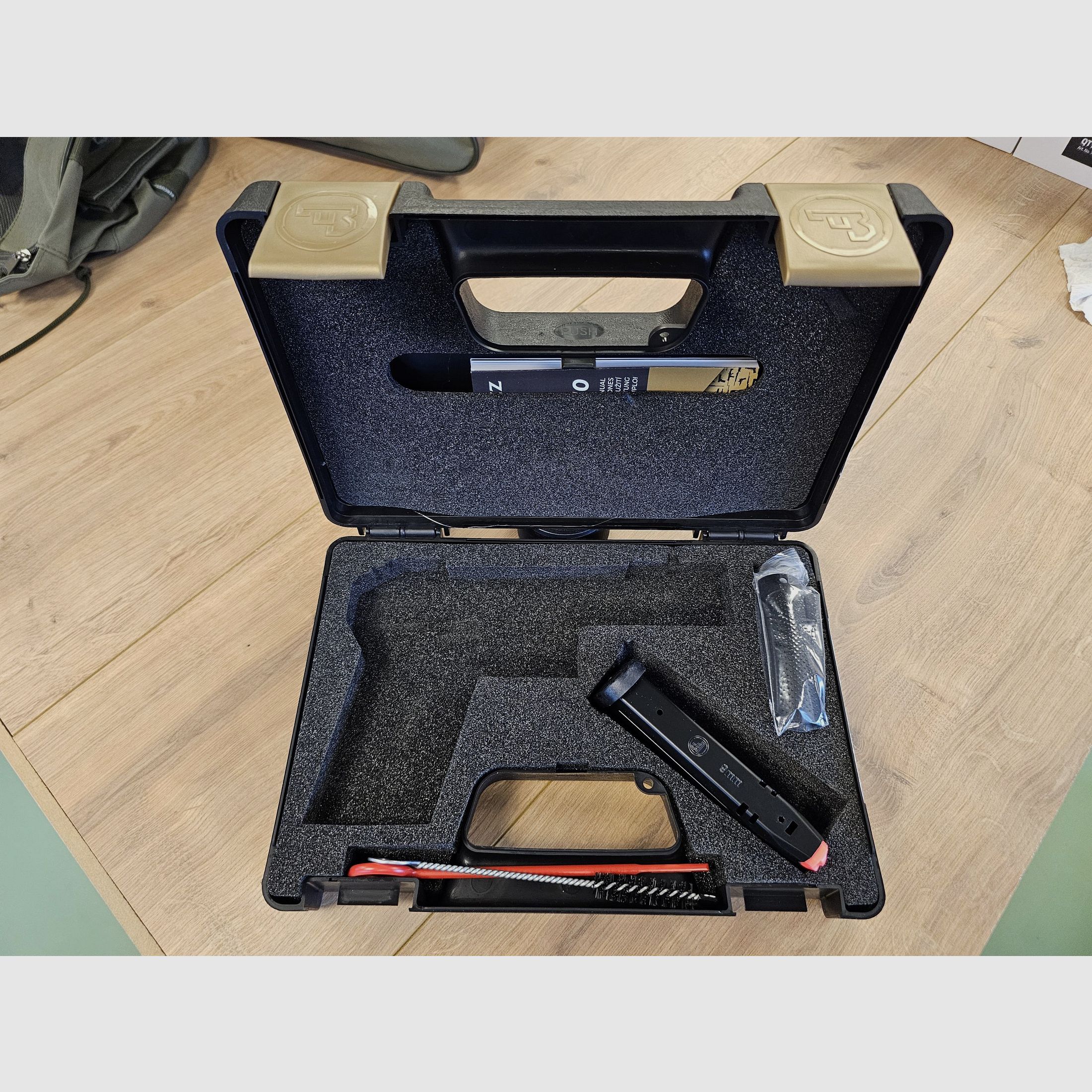 CZ P-10 Optics Ready – 9×19 Luger, imagen 4 de 4