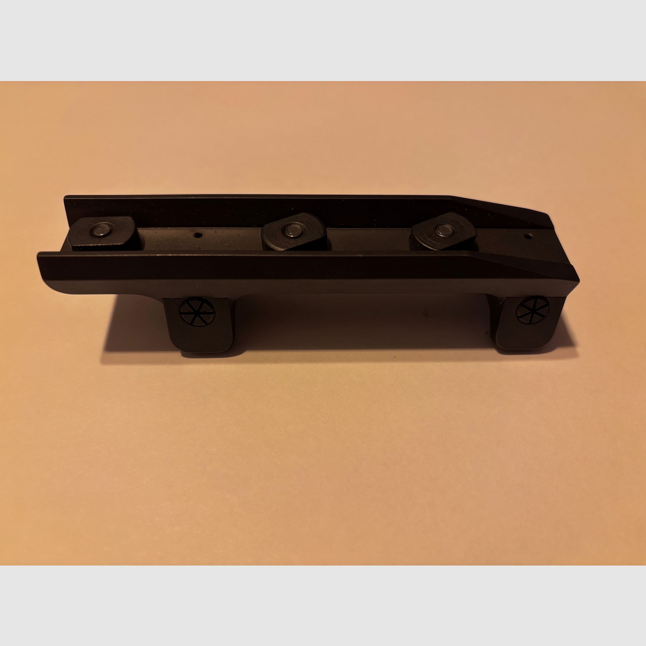 Blaser zadelmontage - Zeiss rail - hoge uitvoering - weinig gebruikt, afbeelding 1 van 3
