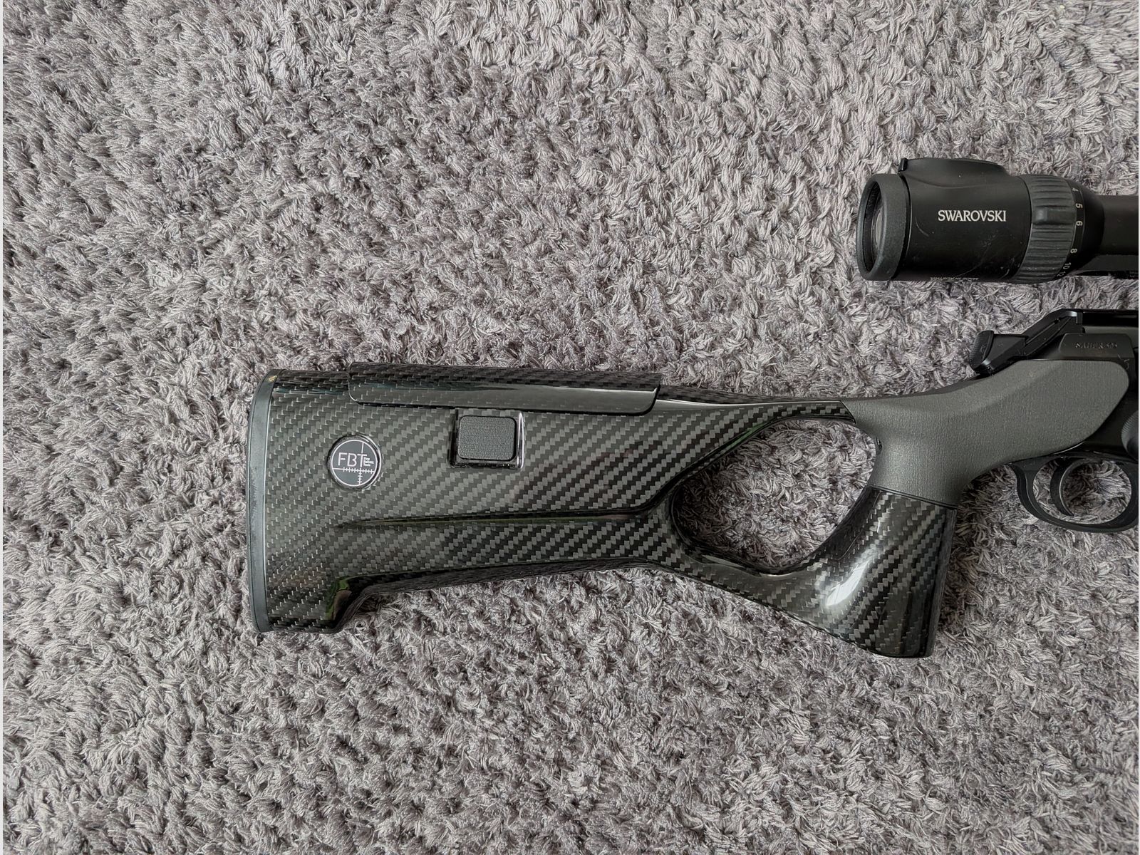 Sauer 505 Highland FBT /Swarovski Z8i 2-16 x 50 /Roedale Ti55