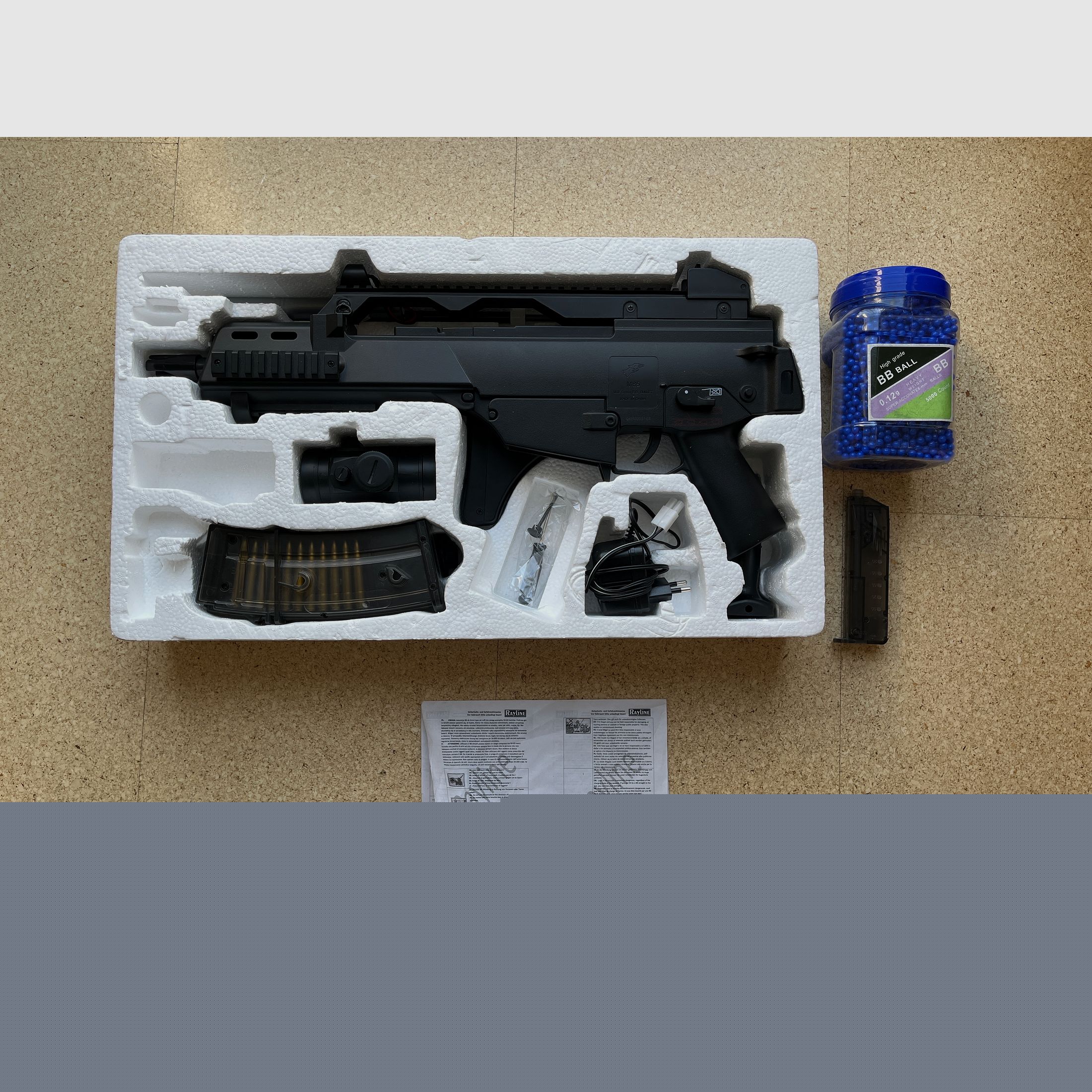 Rayline M85 Electric Airsoft Gun