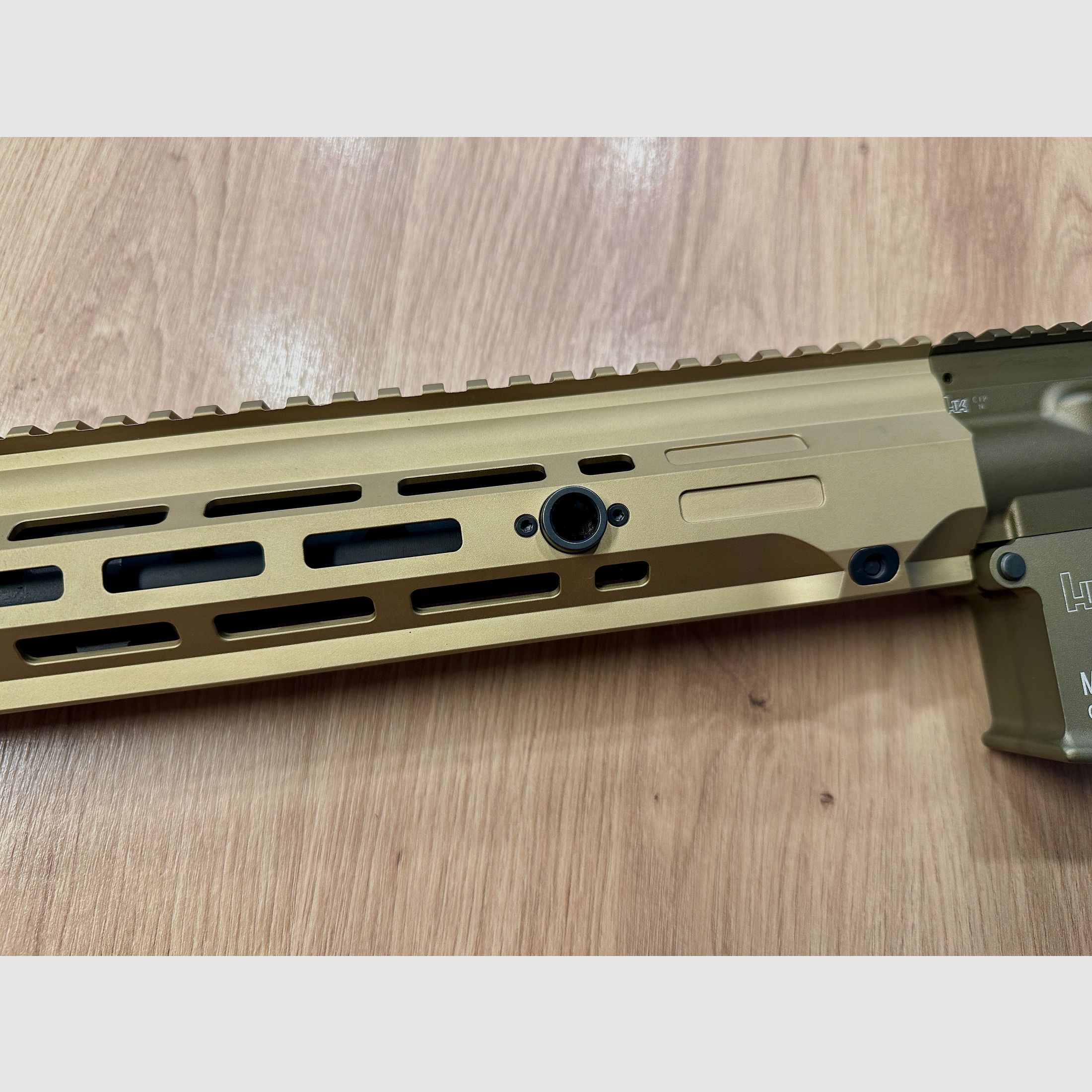 Heckler & Koch MR223 A3 16,5“ in RAL 8000