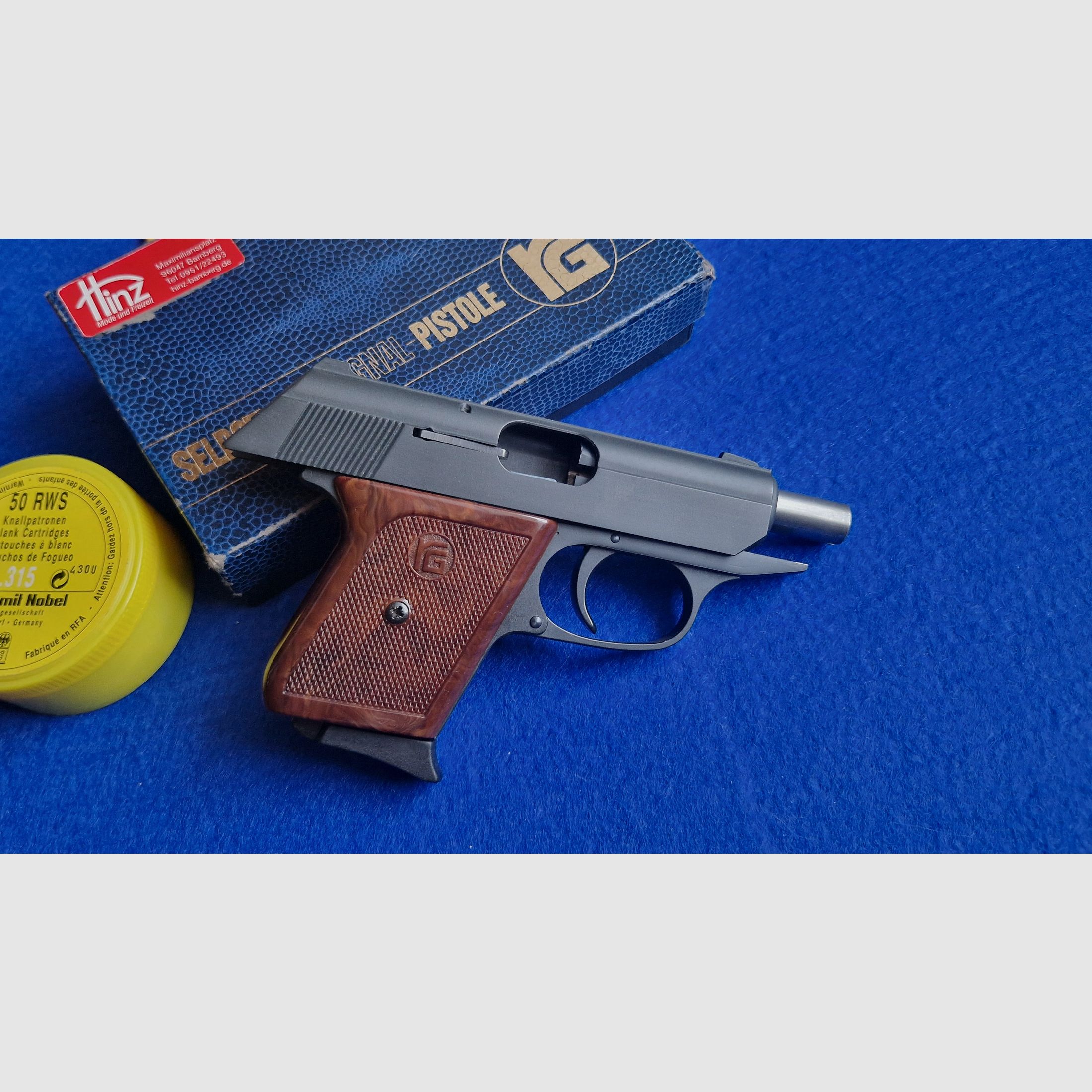 Röhm RG 90 pistol in caliber .315k with a can of blank cartridges ammunition starting shot New Year's Eve