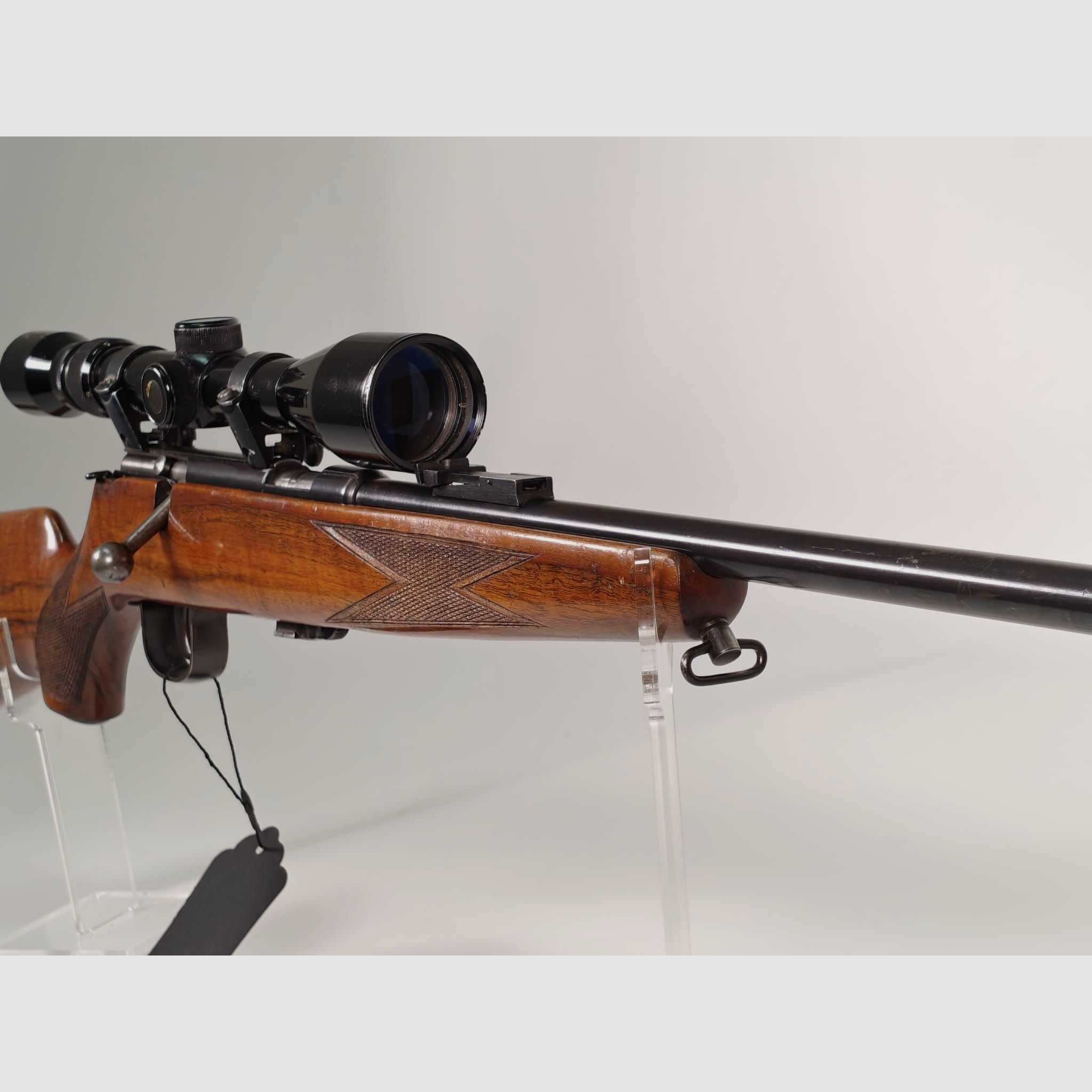 Voere carabine à répétition .22lr incl. Tasco 3-9x40