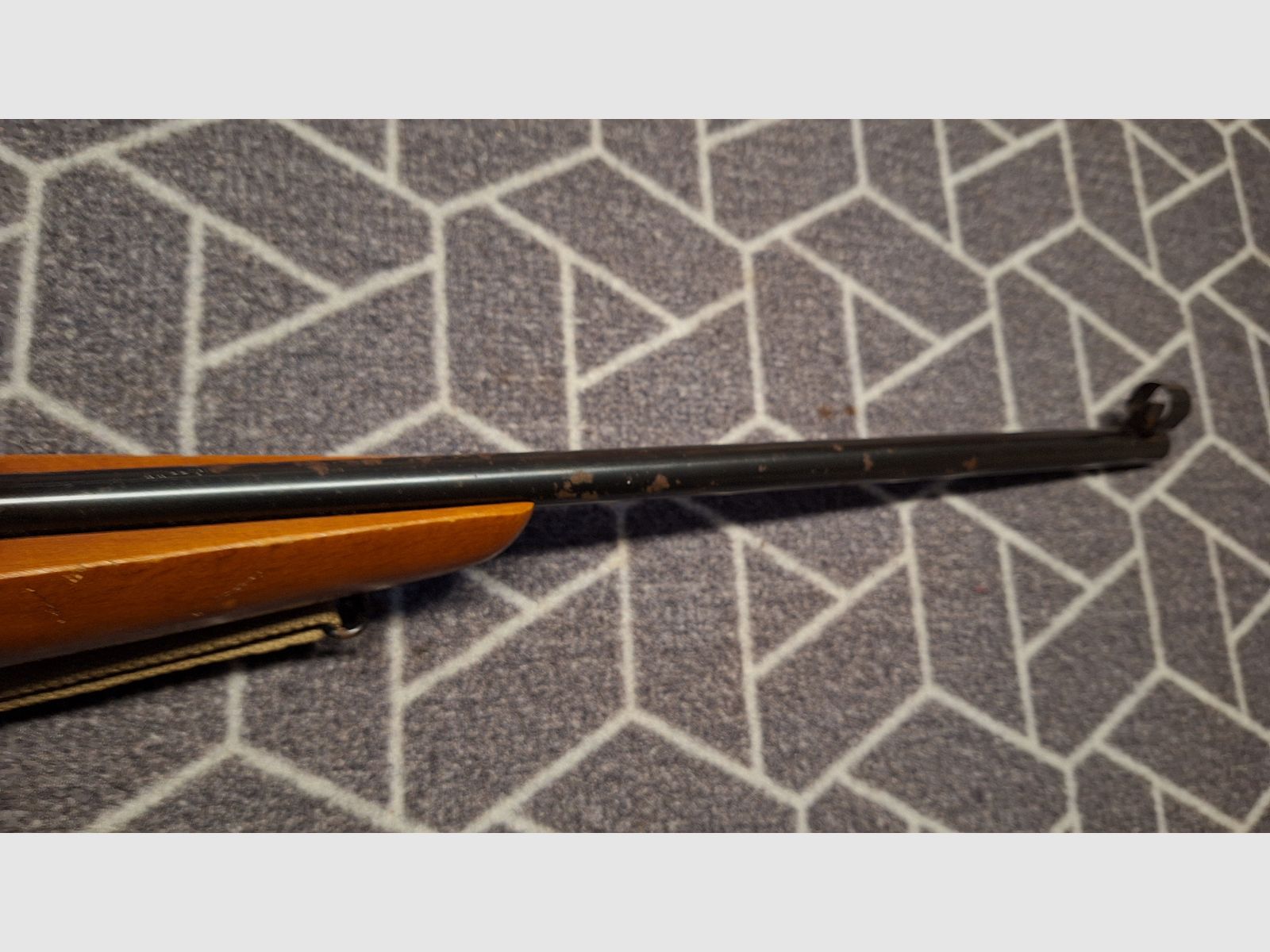 Haenel Suhl 310 air rifle with 12-round magazine + case!