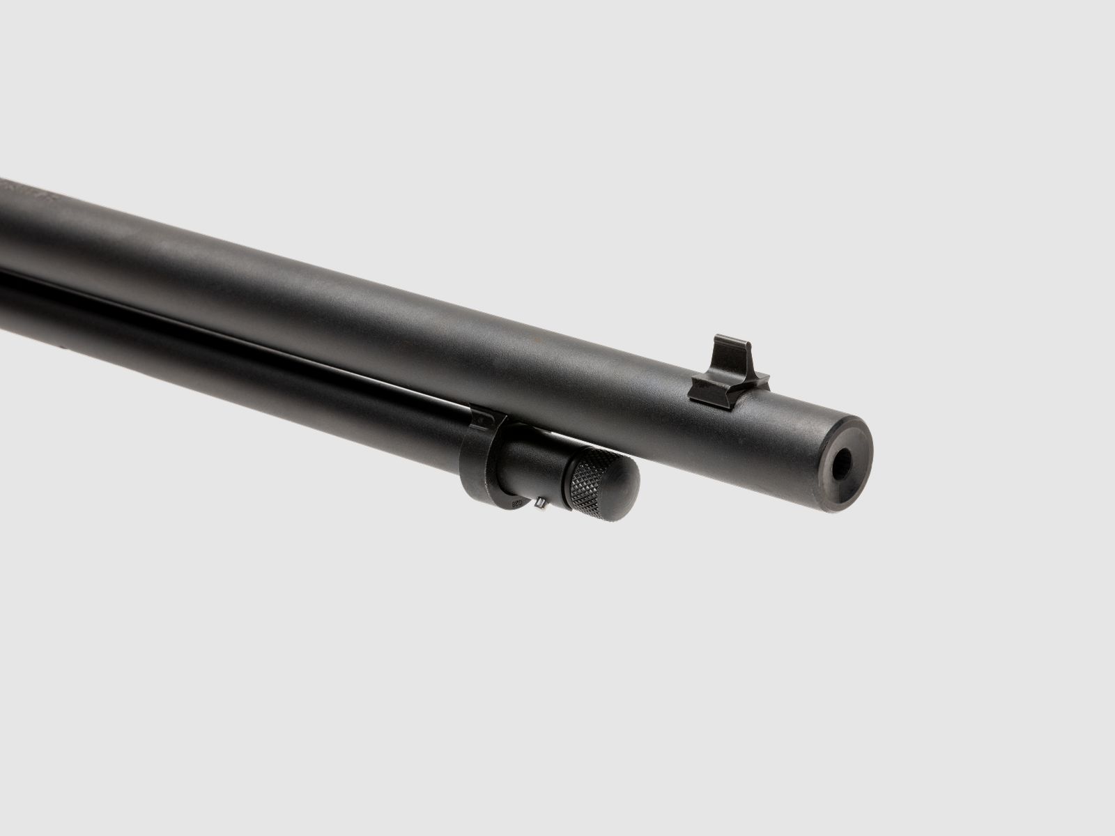 Savage Revel Classic .22 LR 18" (45,7 cm), 12 schots buis magazijn, onderhevel herhalingsgeweer