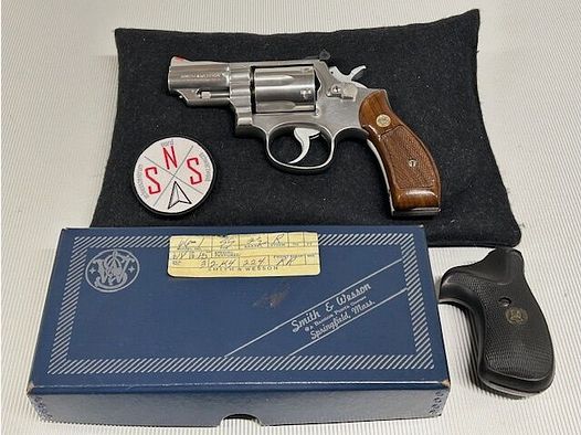 Smith & Wesson S&W 66-1, Rewolwer