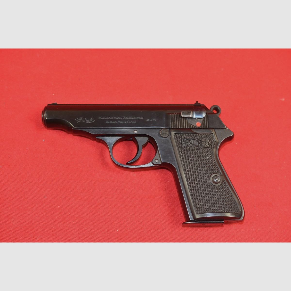 #8372 Pistolet WALTHER PP, Zella-Mehlis, cal. .22 LR, image 1 sur 20