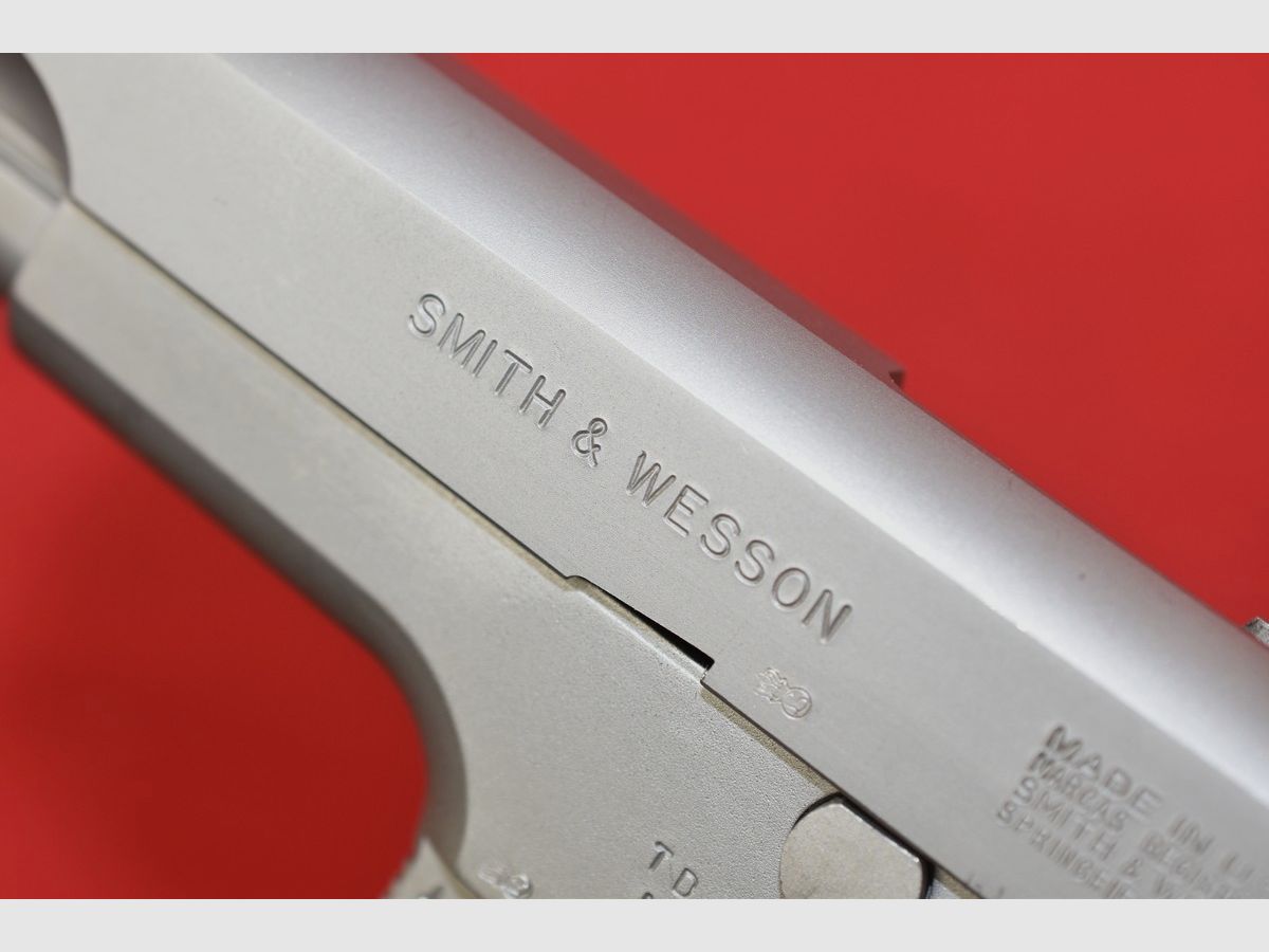 #8357 PISTOLET SMITH & WESSON 3906, cal. 9x19, image 15 sur 18