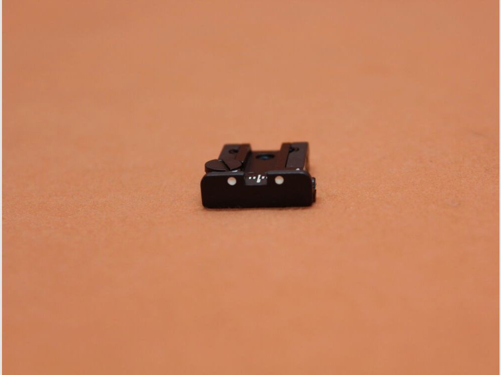 SIG Sauer SIG Sauer: Mikrometervisier LPA (TPU) für P226LDC Kimmenblatt 2-Dot mit Kontrastpunkten