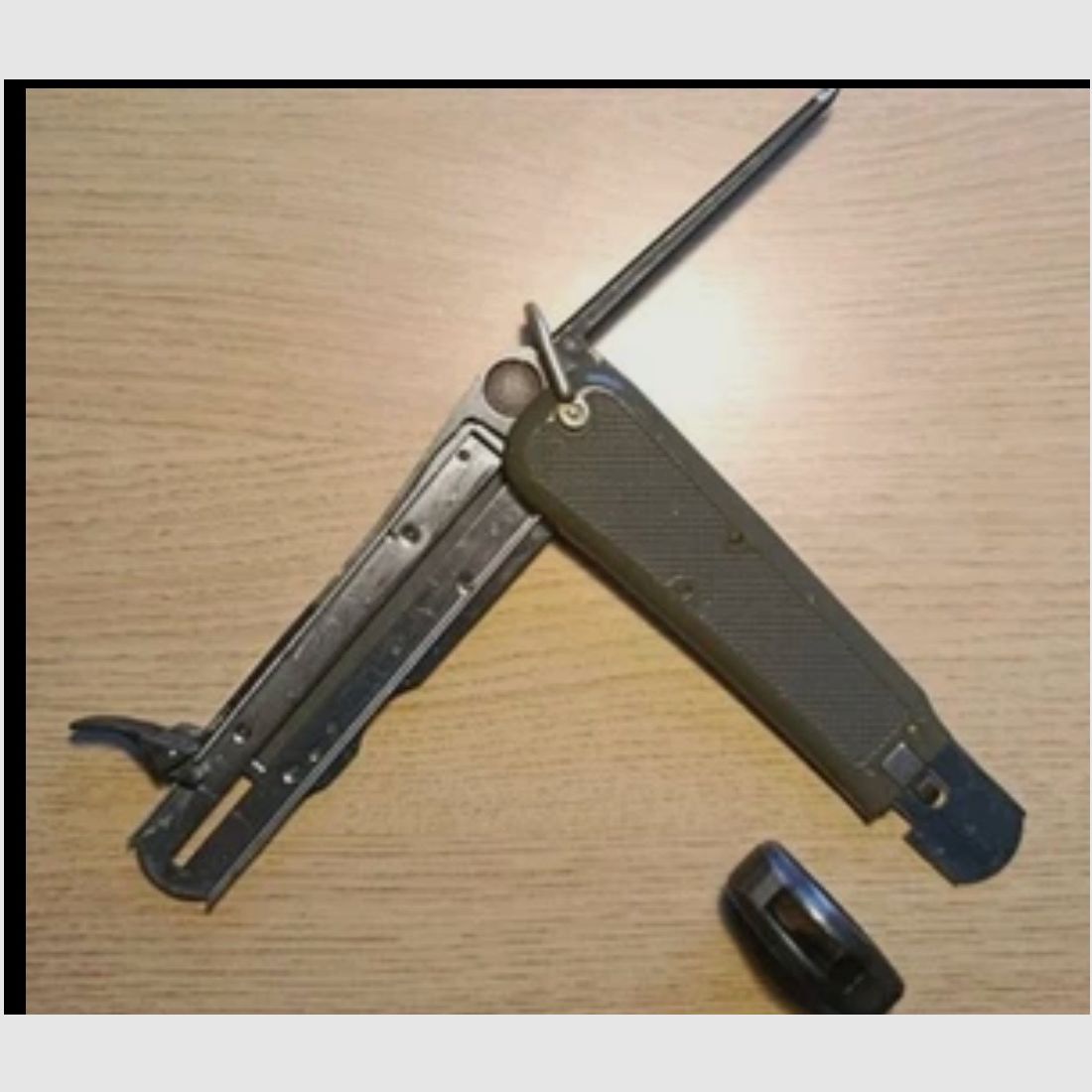 Fallschirmjäger, Kapp Messer der deutschen Bundeswehr, für deutsche Kunden, nur der Griff erhältlich