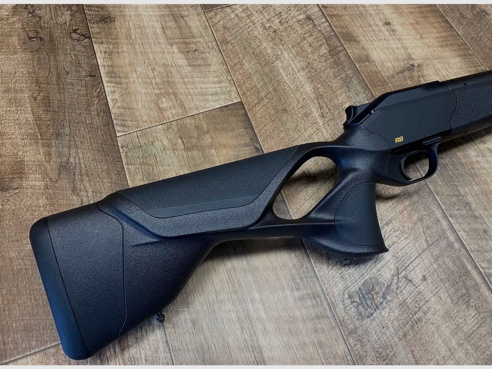 Blaser R8 Ultimate Linkswaffe sofort verfügbar