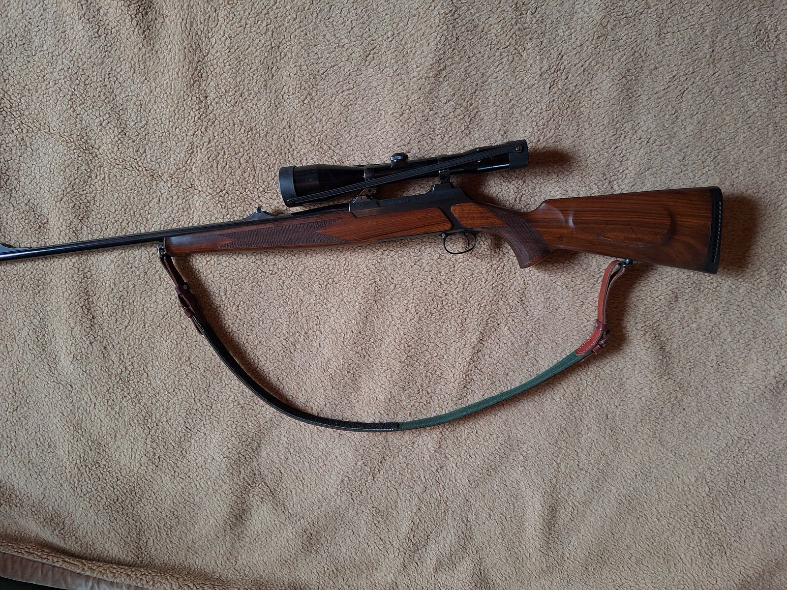 Sauer & Sohn Repetierbüchse, Modell 200 S, Kaliber 9,3 x 62, mit Zeiss Diavari-ZA 2,5 - 10 x 52 T*