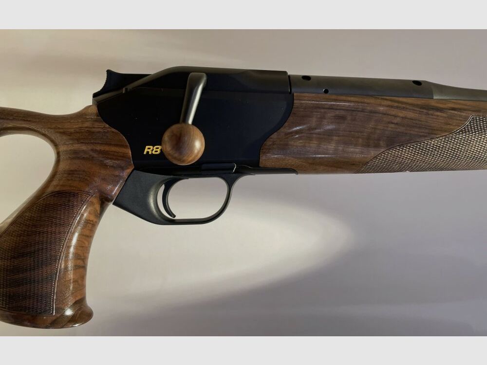 BLASER R8 ÉXITO
