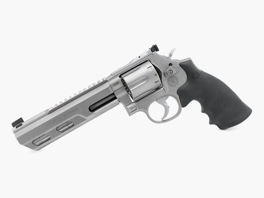 SMITH & WESSON Performance Center Model 686 Competitor