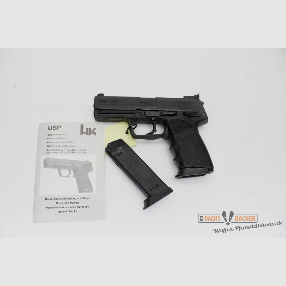 Pistole H&K HK USP Kaliber 9mm Luger mit 2 Magazinen