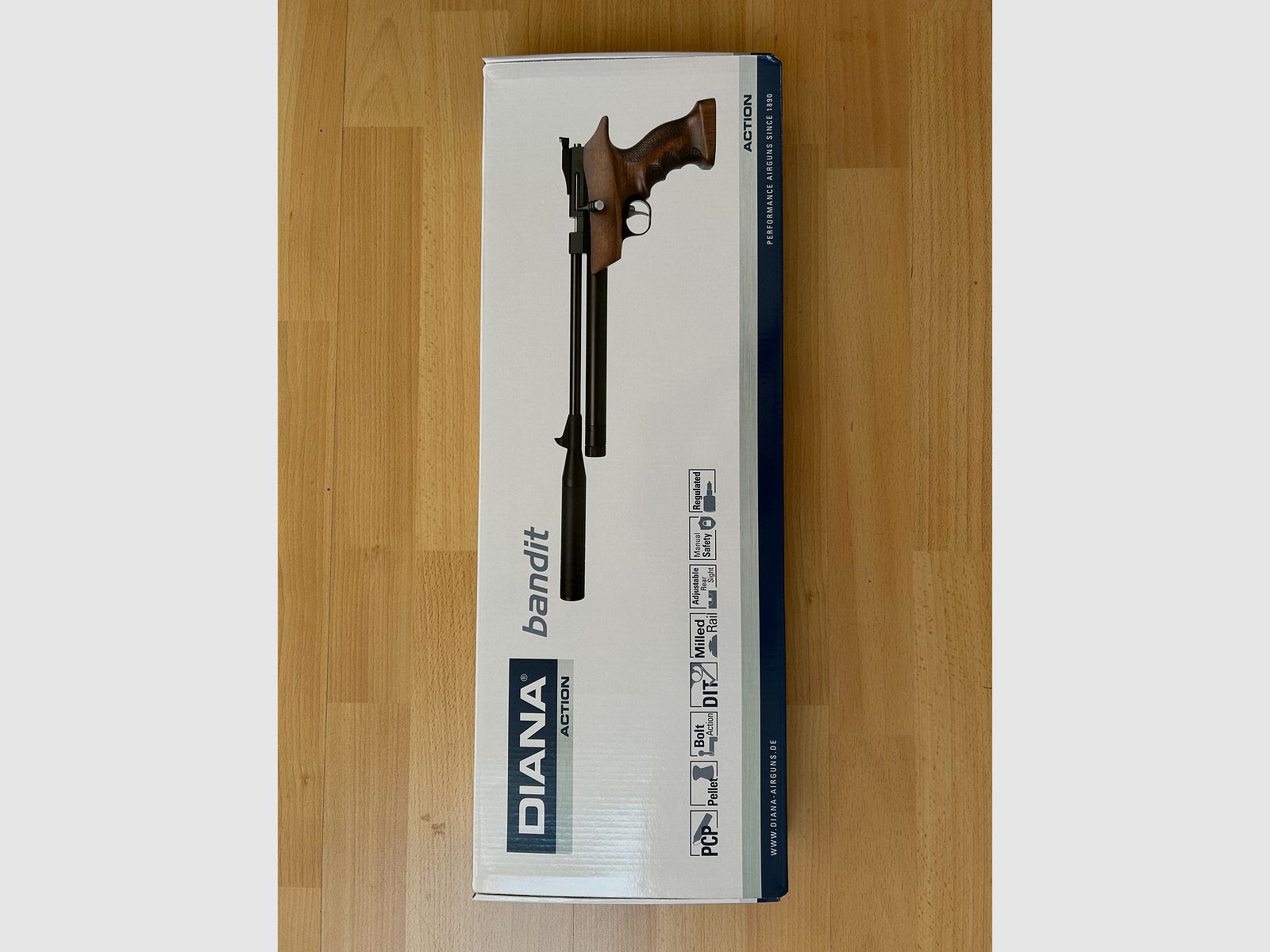 Diana Bandit z Diana PCP-pompą powietrzną i akcesoriami w kalibrze 4,5 mm