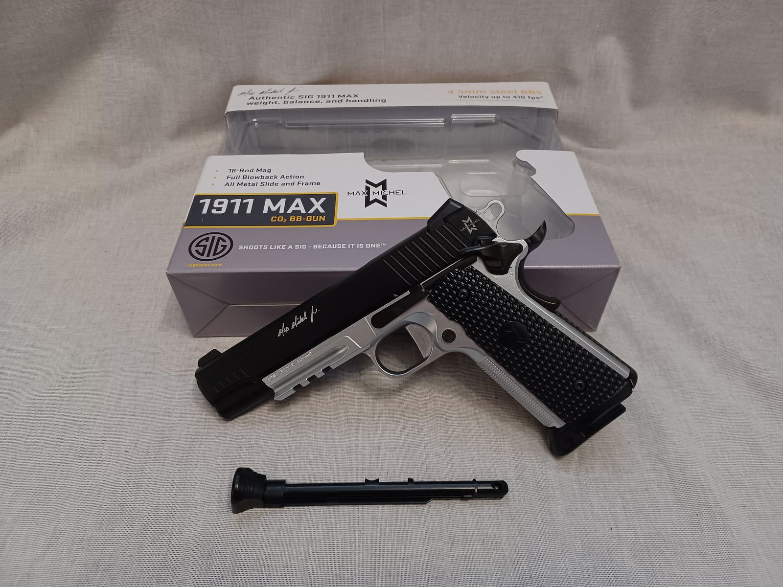 SIG SAUER 1911 Max Michel / 4,5 mm BB / BlowBack / CO2 / Pistole / OVP (72)