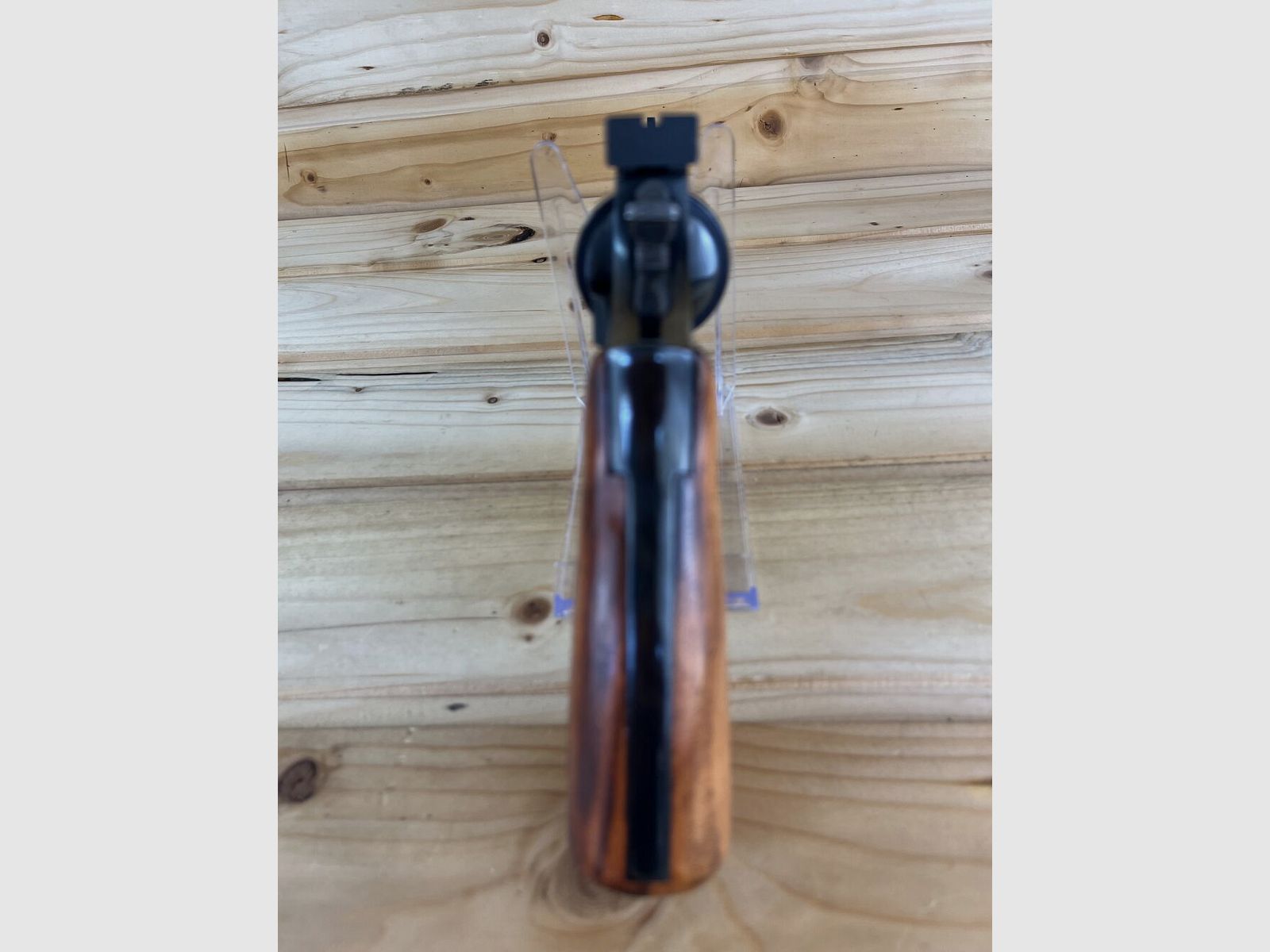 Taurus - Brasil, KK - Revolver .22lr, 6" Lauflänge, Holzgriffschalen .22lr
