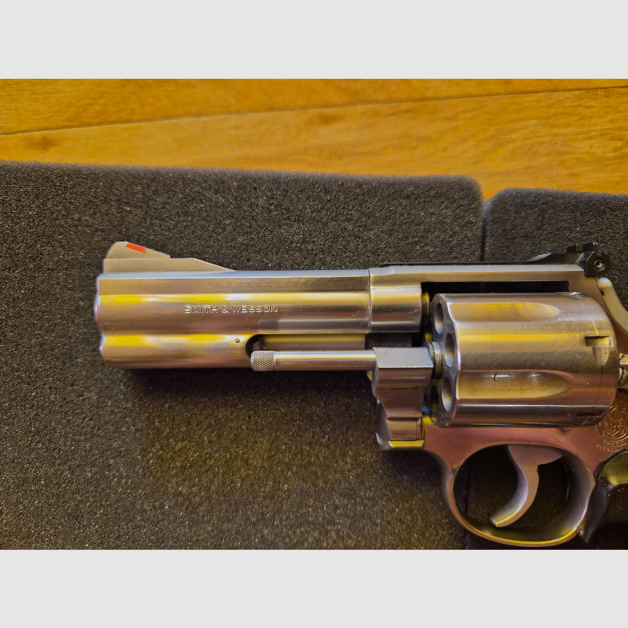 Smith & Wessen 357 Magnum mało strzałów
