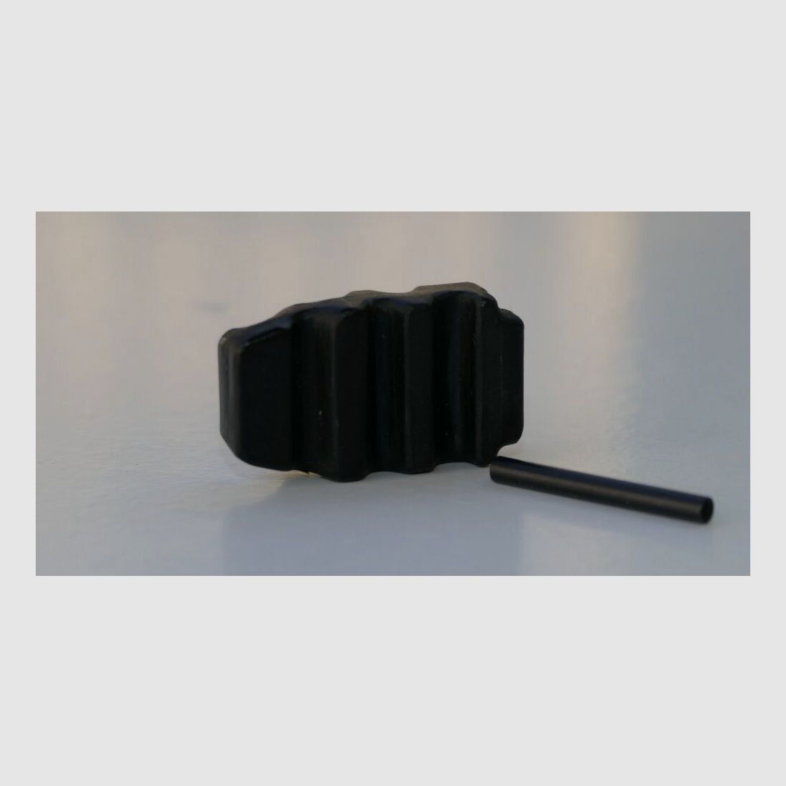 Gummipuffer für Verschluss (Hinterschaft) original schweizer SIG STGW 57. STGW57 SAR M57