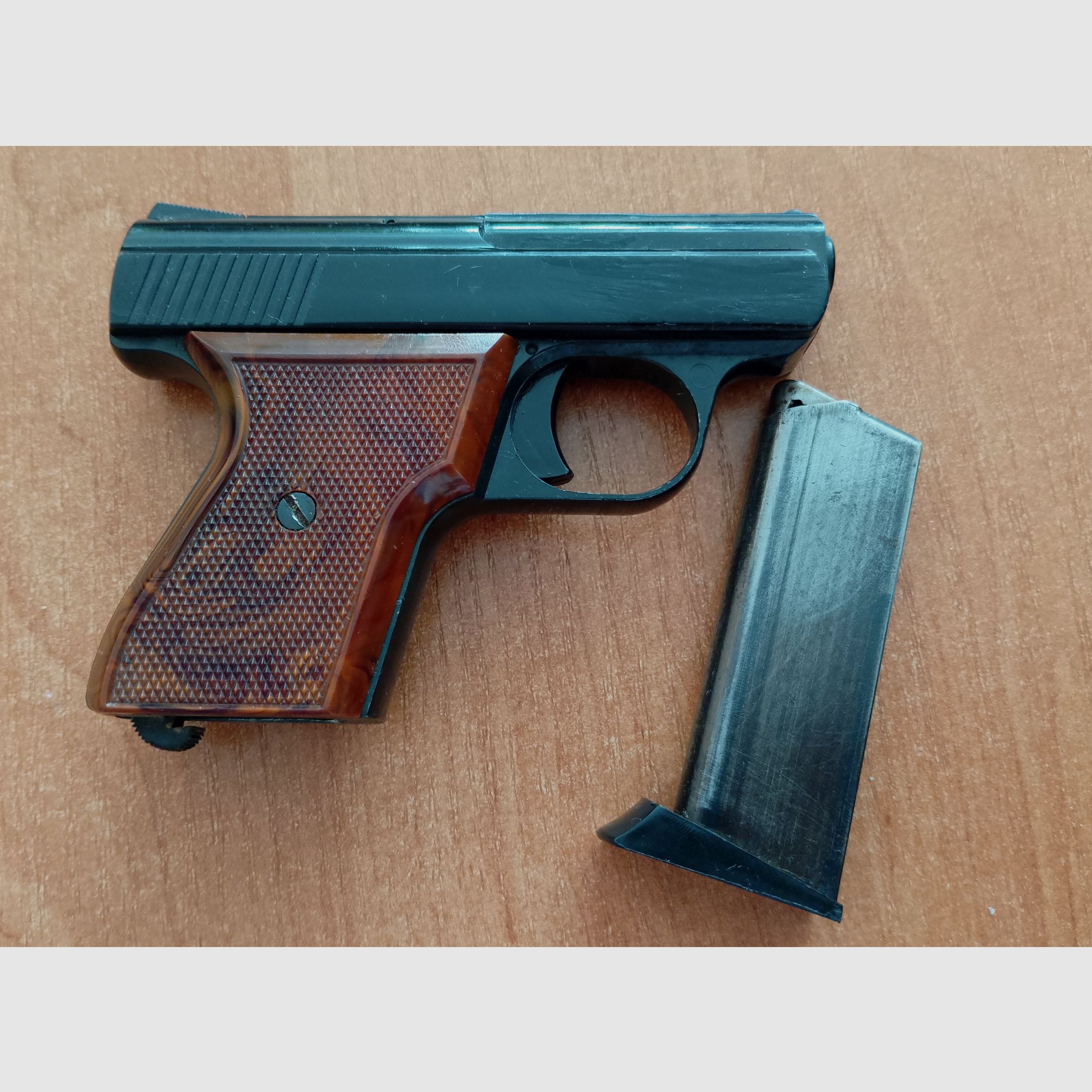 Alte Rhöner SM 15 Kal. 8 mm Knall im PTB 83/2