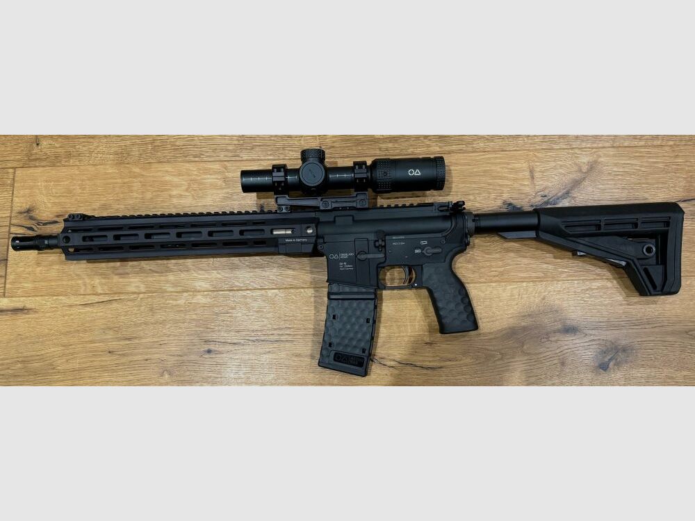 Oberland Arms OA-15 PR M4, 14.5 loop .223Rem/5.56x45 met optiek