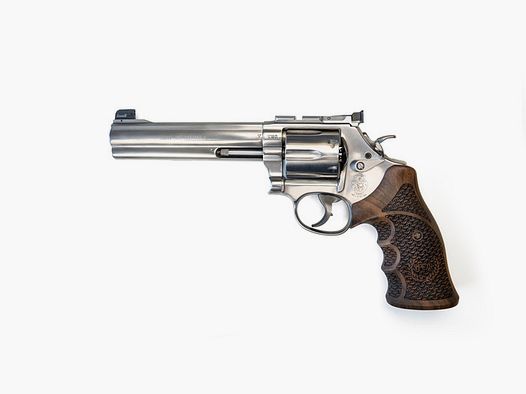 Smith & Wesson 686 Pilum, 6"