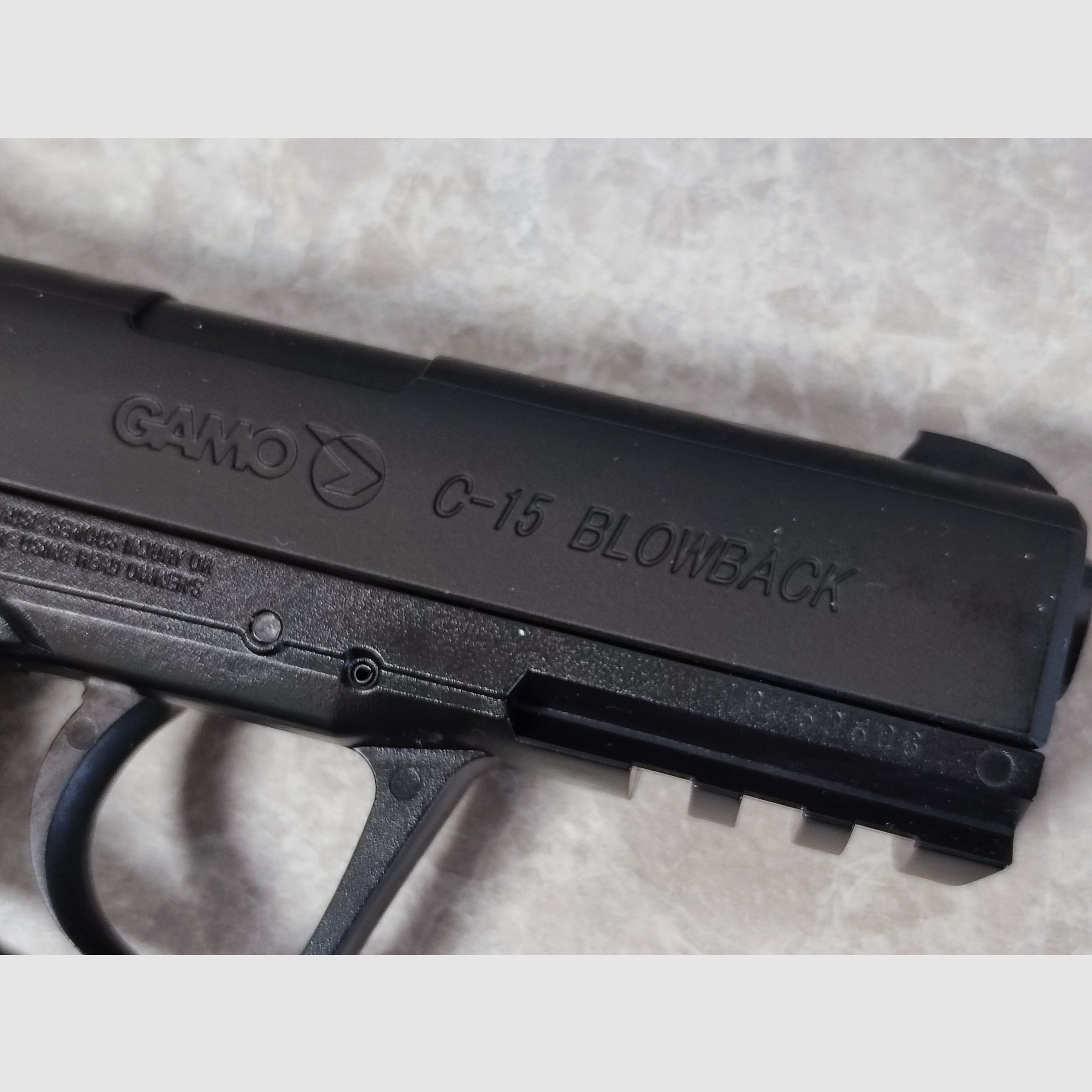 NEU Gamo C-15 Blowback CAL 4,5 schwarz CO2 Gas Pistole