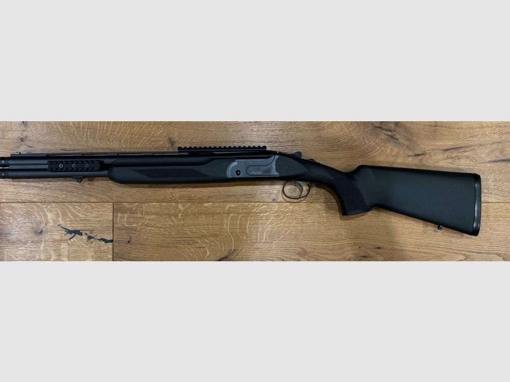 AKKAR	 Churchill 206E DEFENSE