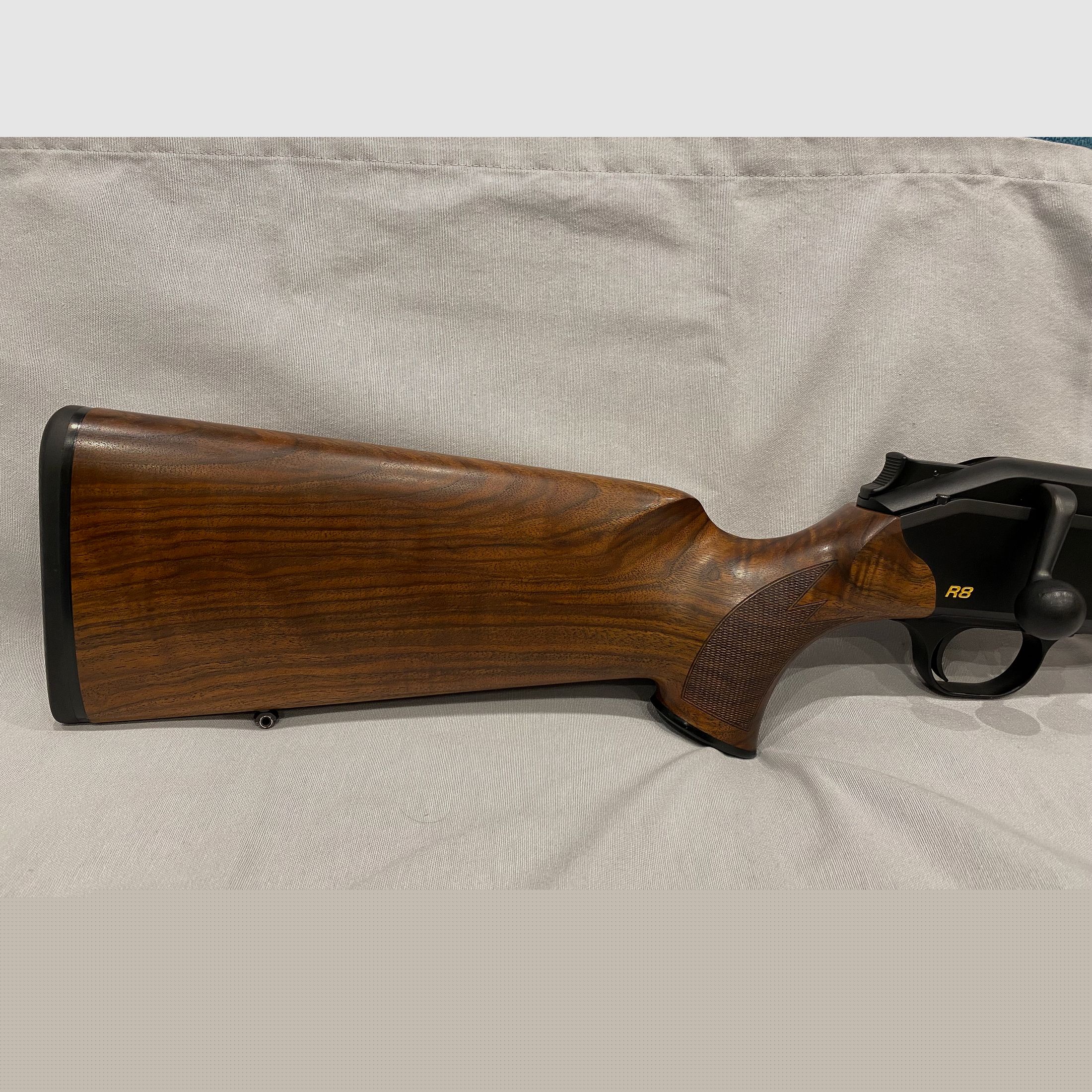 Blaser R8 Standard, Holzschaft, Schwarz