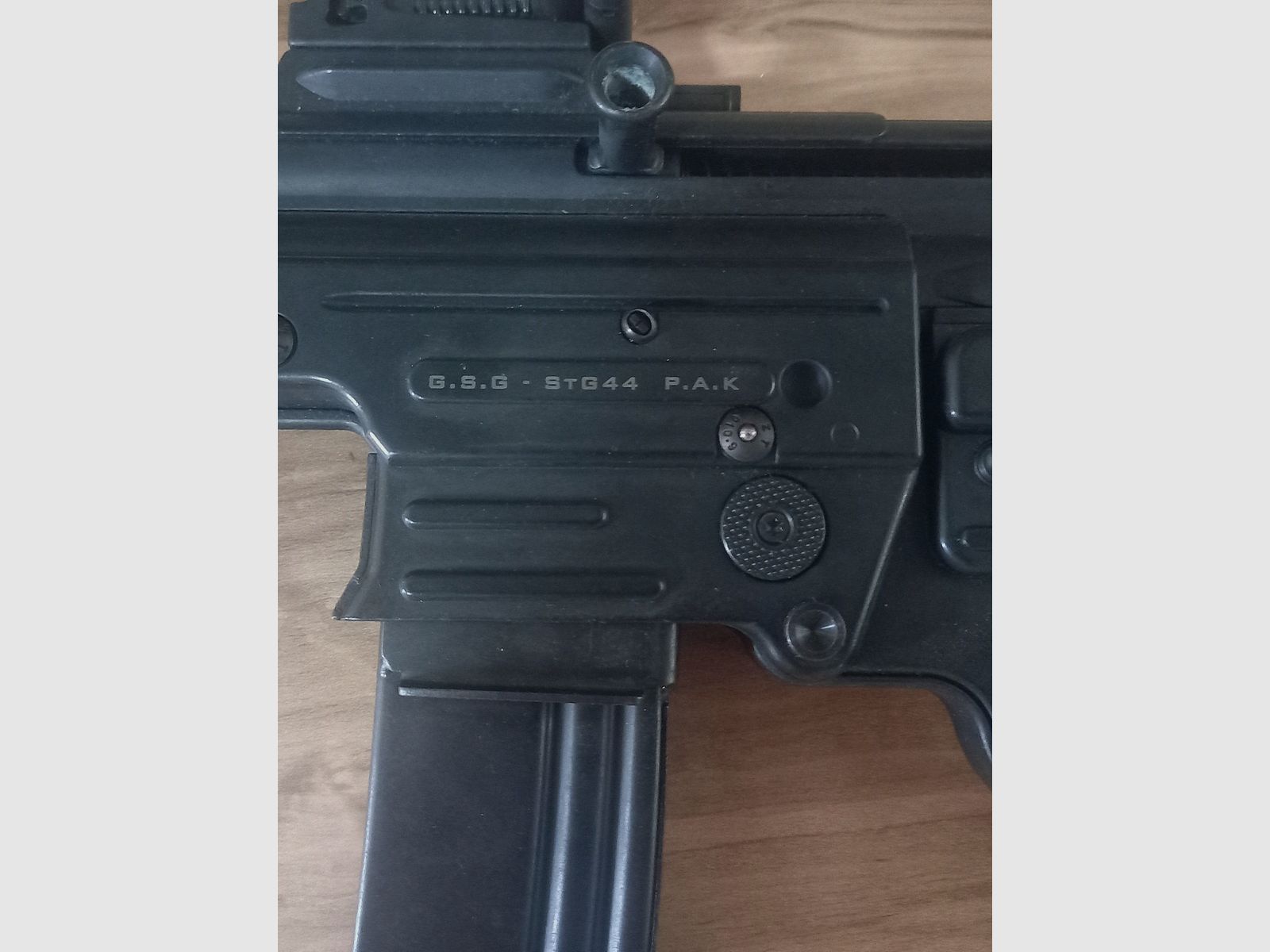 GSG StG 44 P.A.K Schreckschussgewehr mit 50 Schuss...