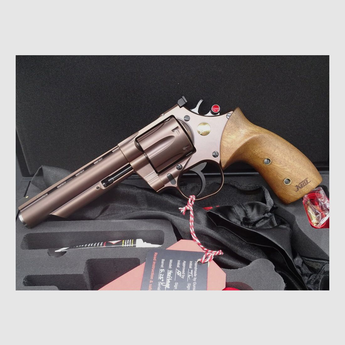 Korth Heritage / Bronze Kaliber .357 Magnum 5 1/2 " WE HEBBEN ALTIJD KORTH REVOLVERS OP VOORRAAD